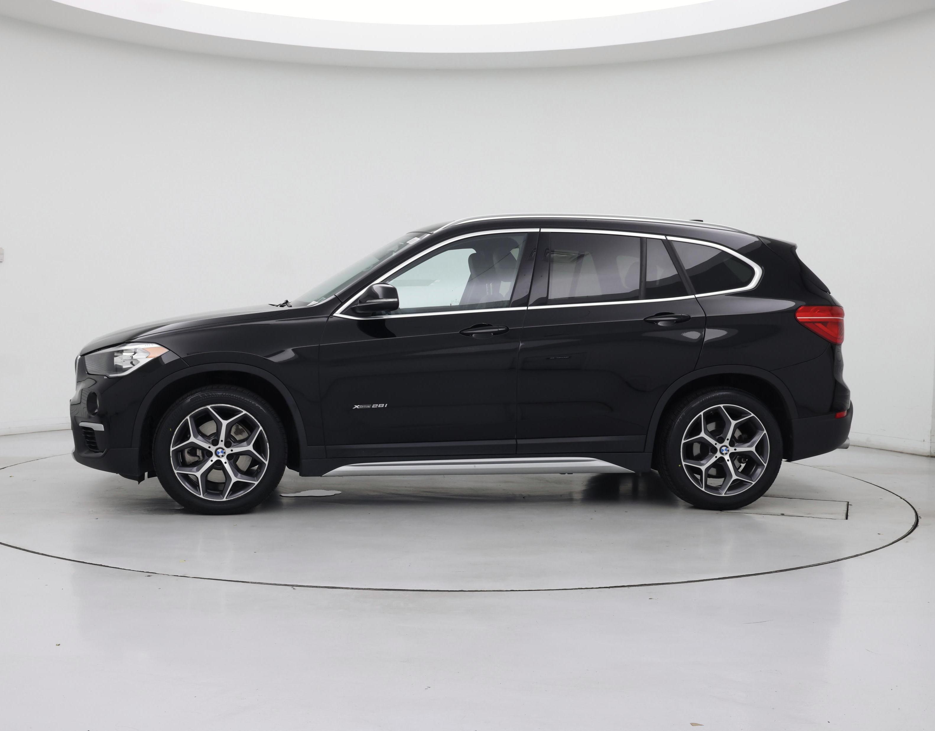 Thumbnail: 2018 BMW X1 - 3