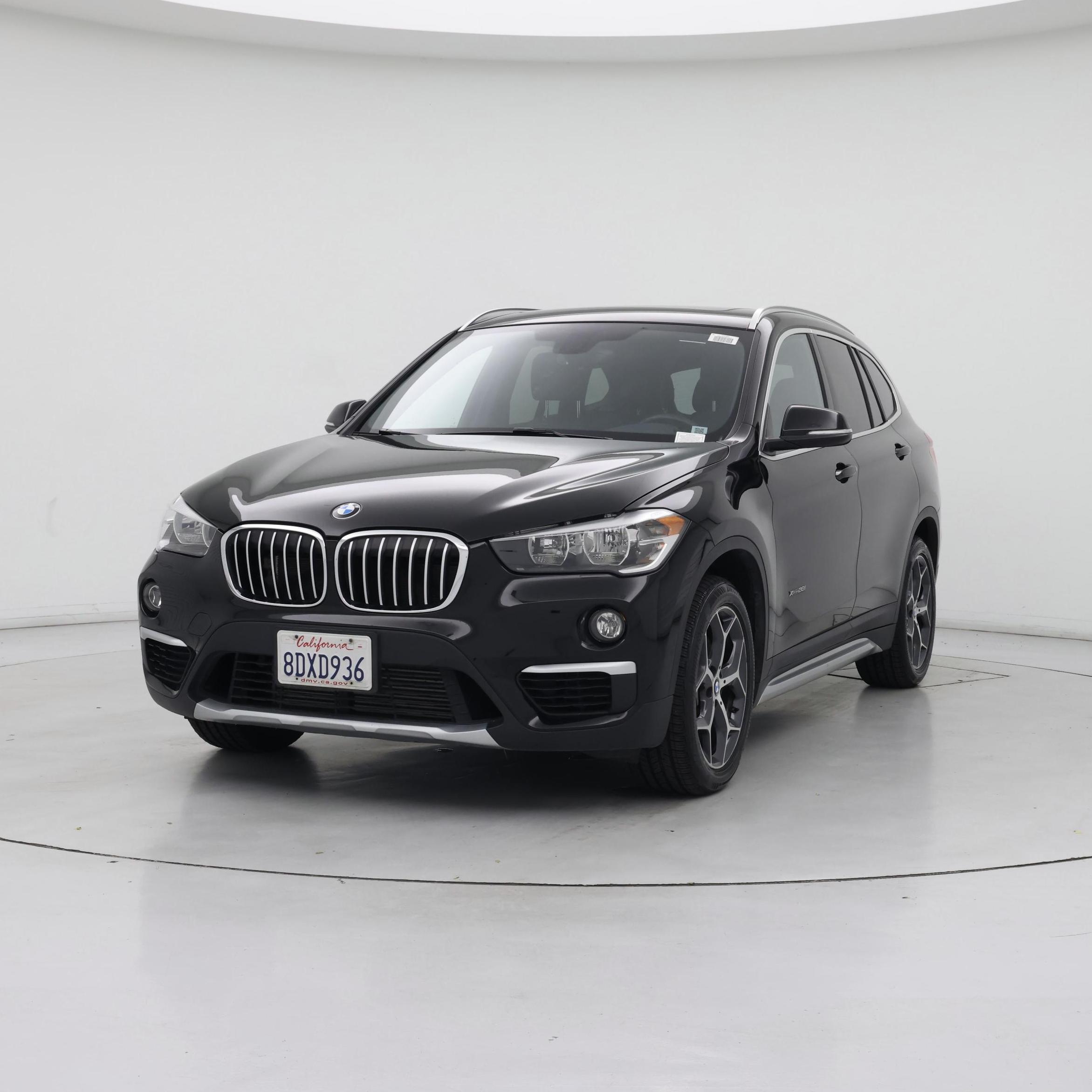 Thumbnail: 2018 BMW X1 - 4
