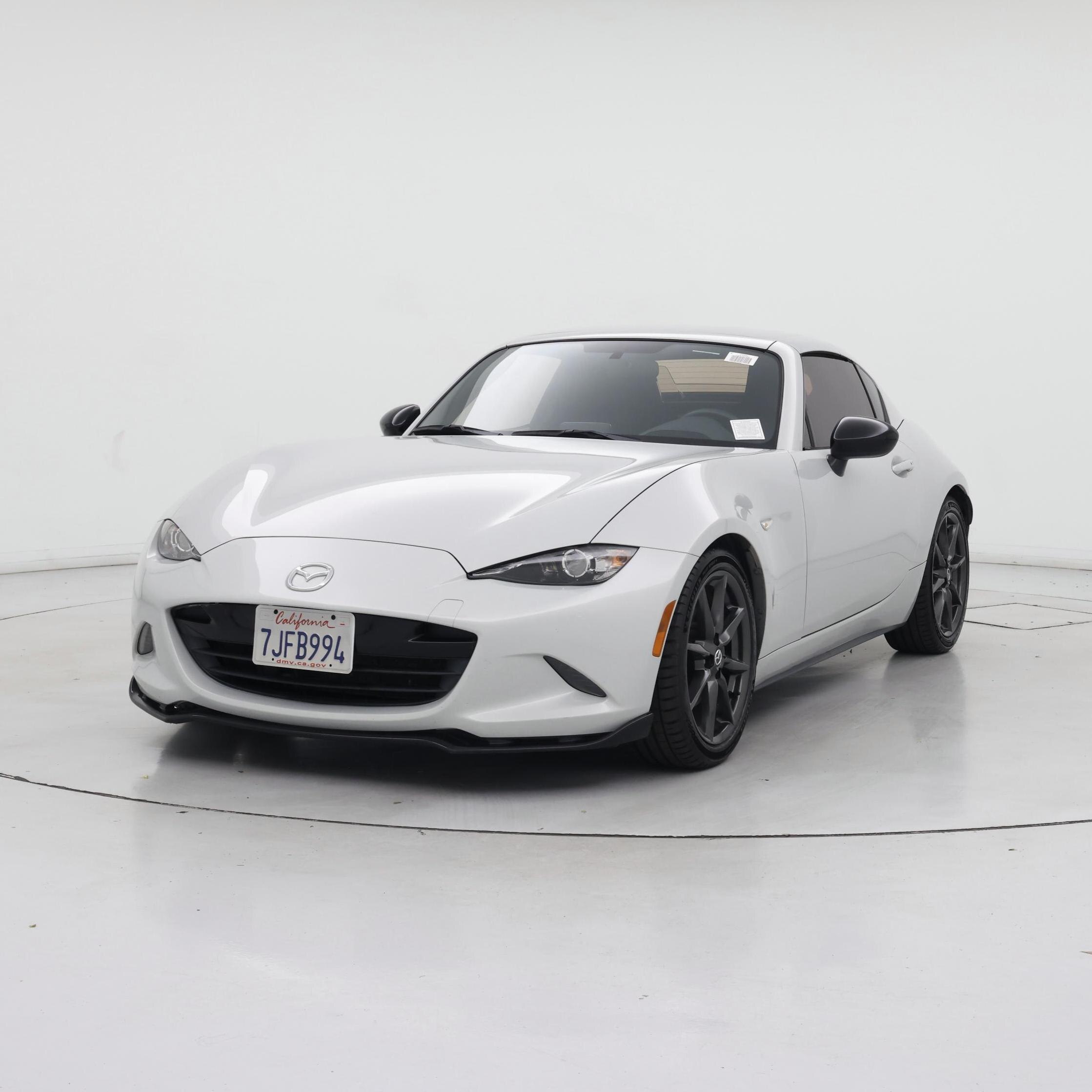 Thumbnail: 2017 Mazda MX-5 Miata - 4