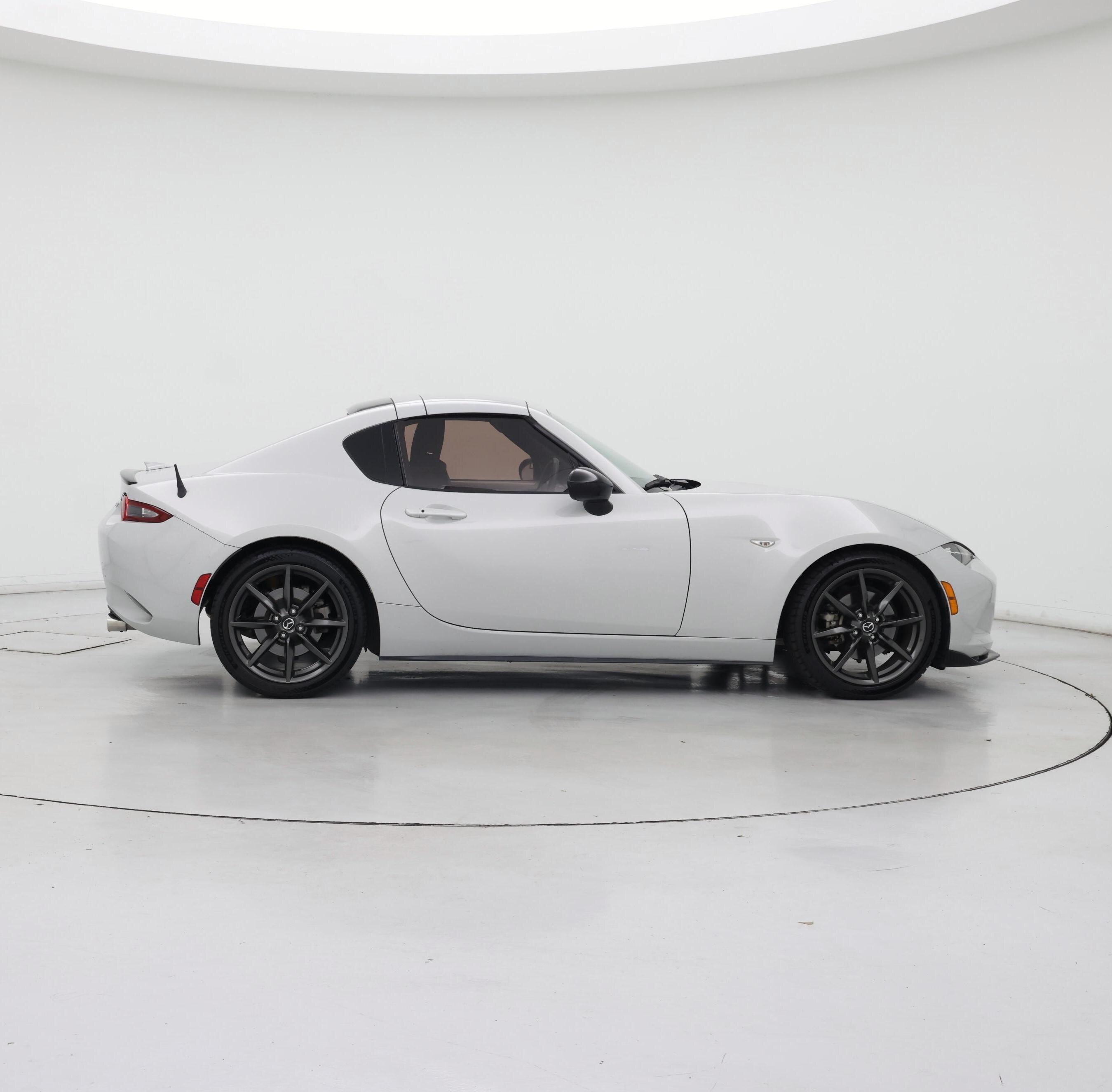 Thumbnail: 2017 Mazda MX-5 Miata - 7