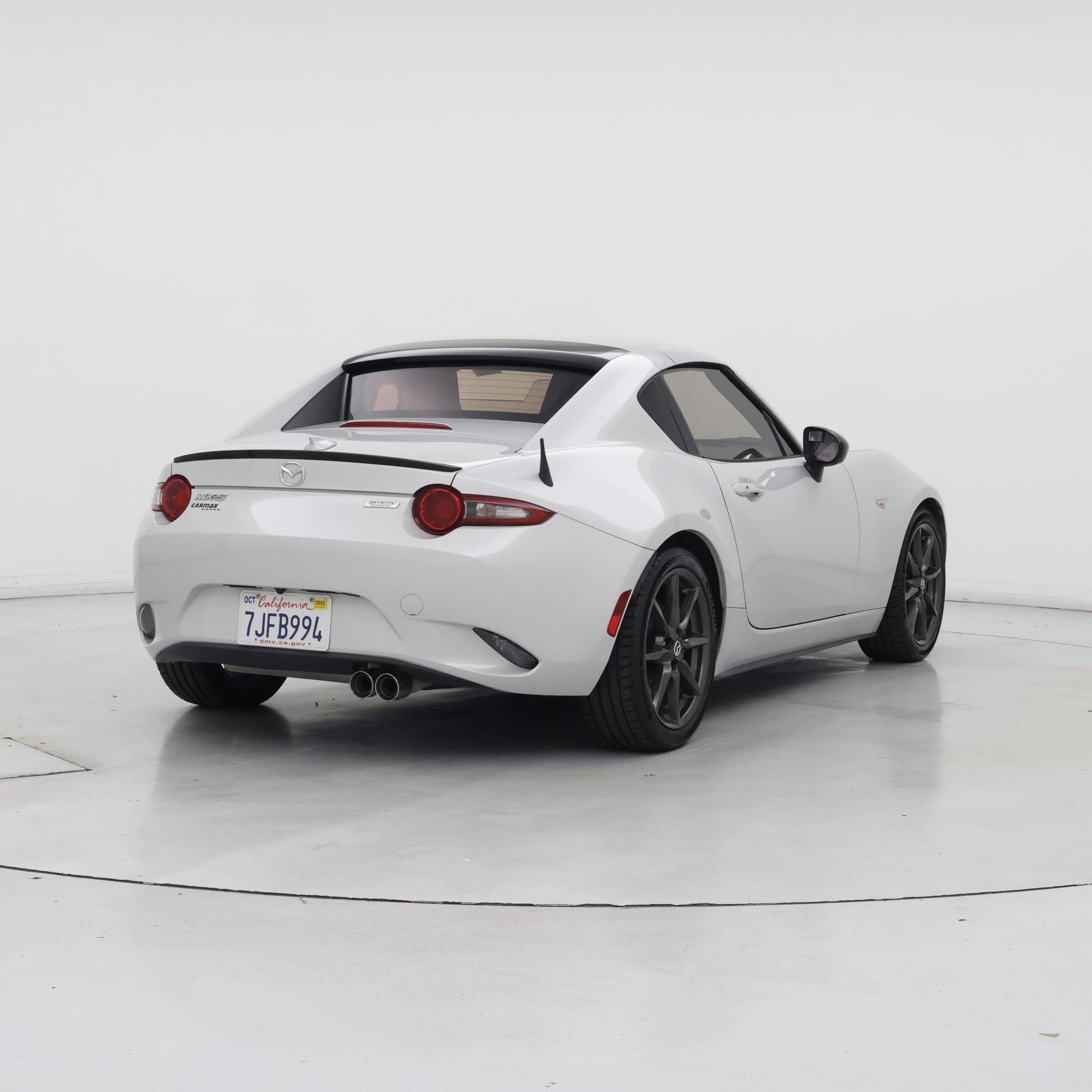 Thumbnail: 2017 Mazda MX-5 Miata - 8