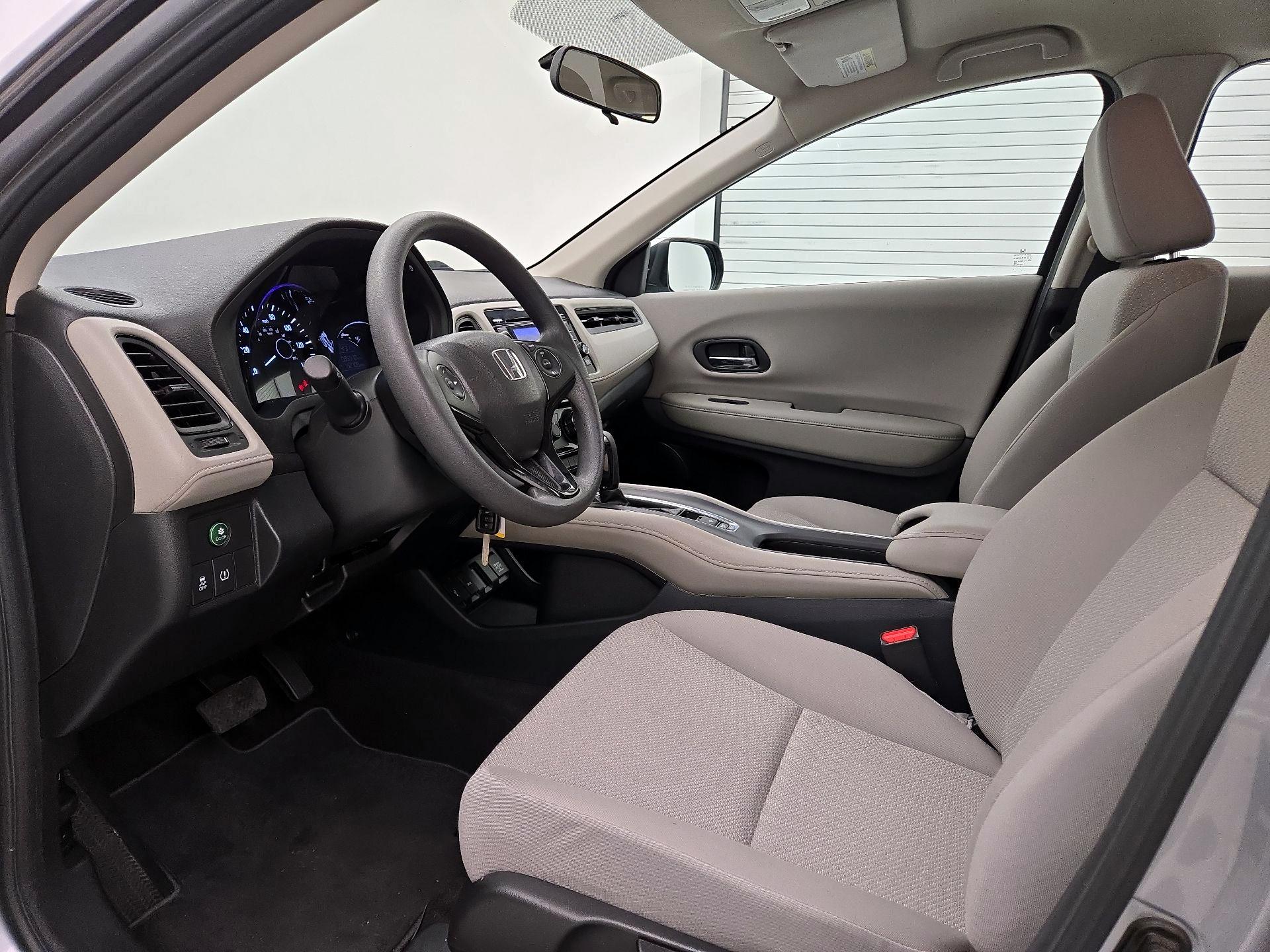 Thumbnail: 2017 Honda HR-V - 11