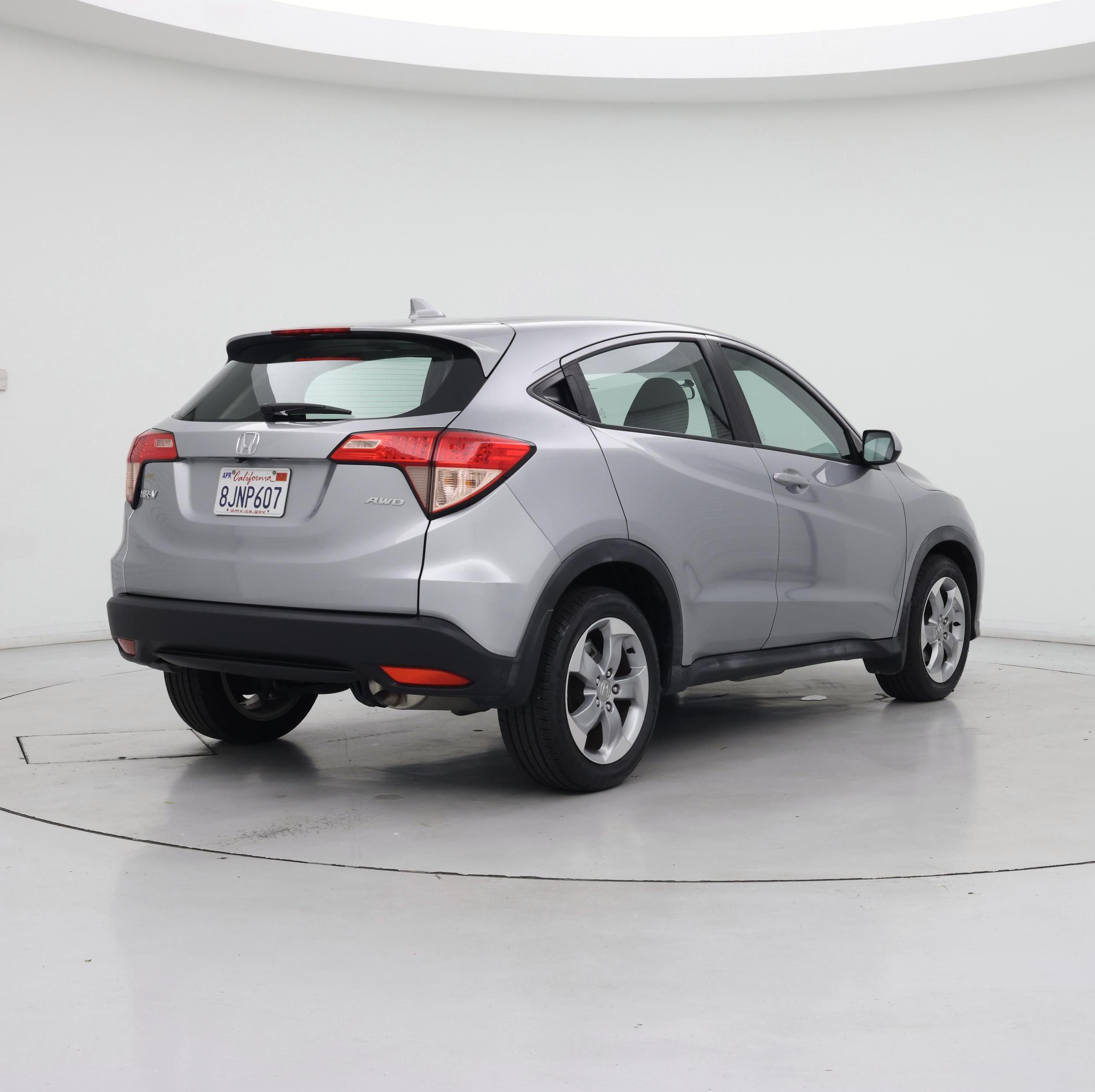 Thumbnail: 2017 Honda HR-V - 8