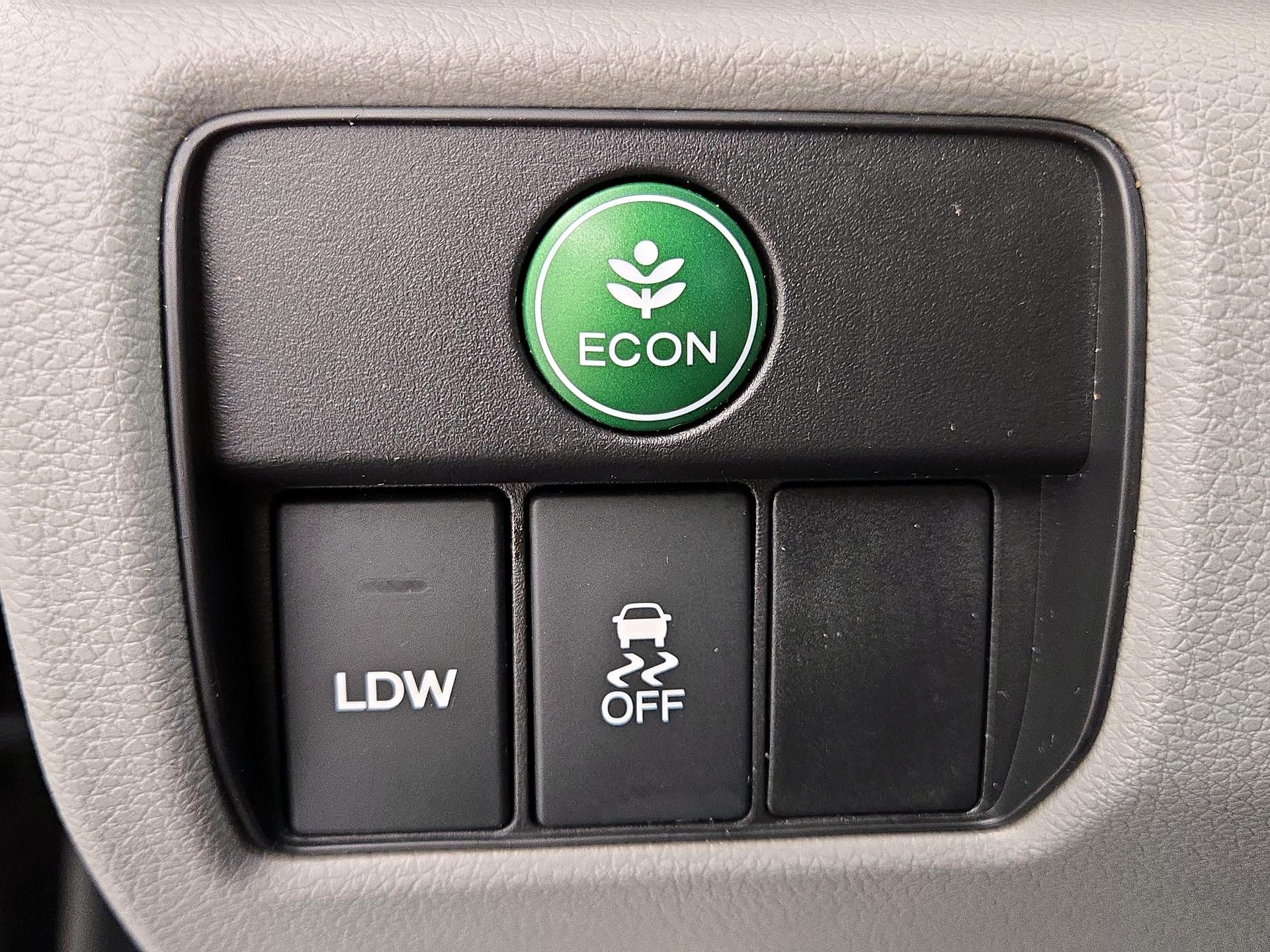 Thumbnail: 2015 Honda Accord - 13