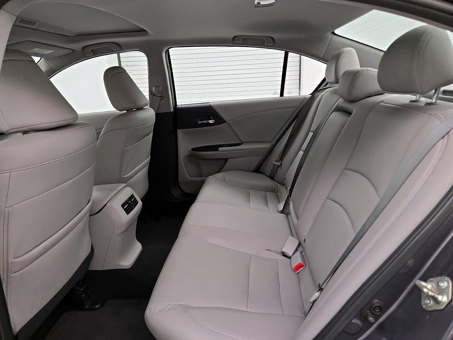 Thumbnail: 2015 Honda Accord - 20