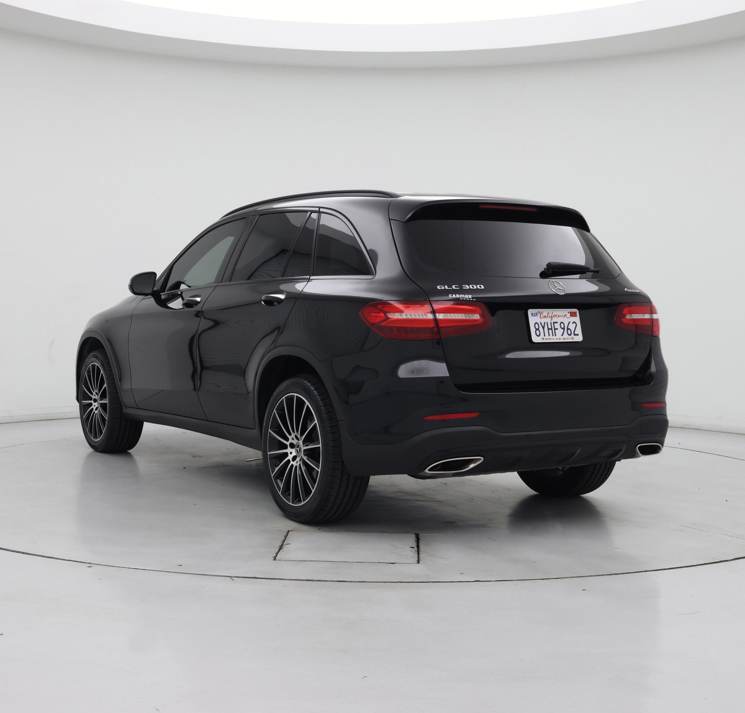 Thumbnail: 2019 Mercedes-Benz GLC - 2