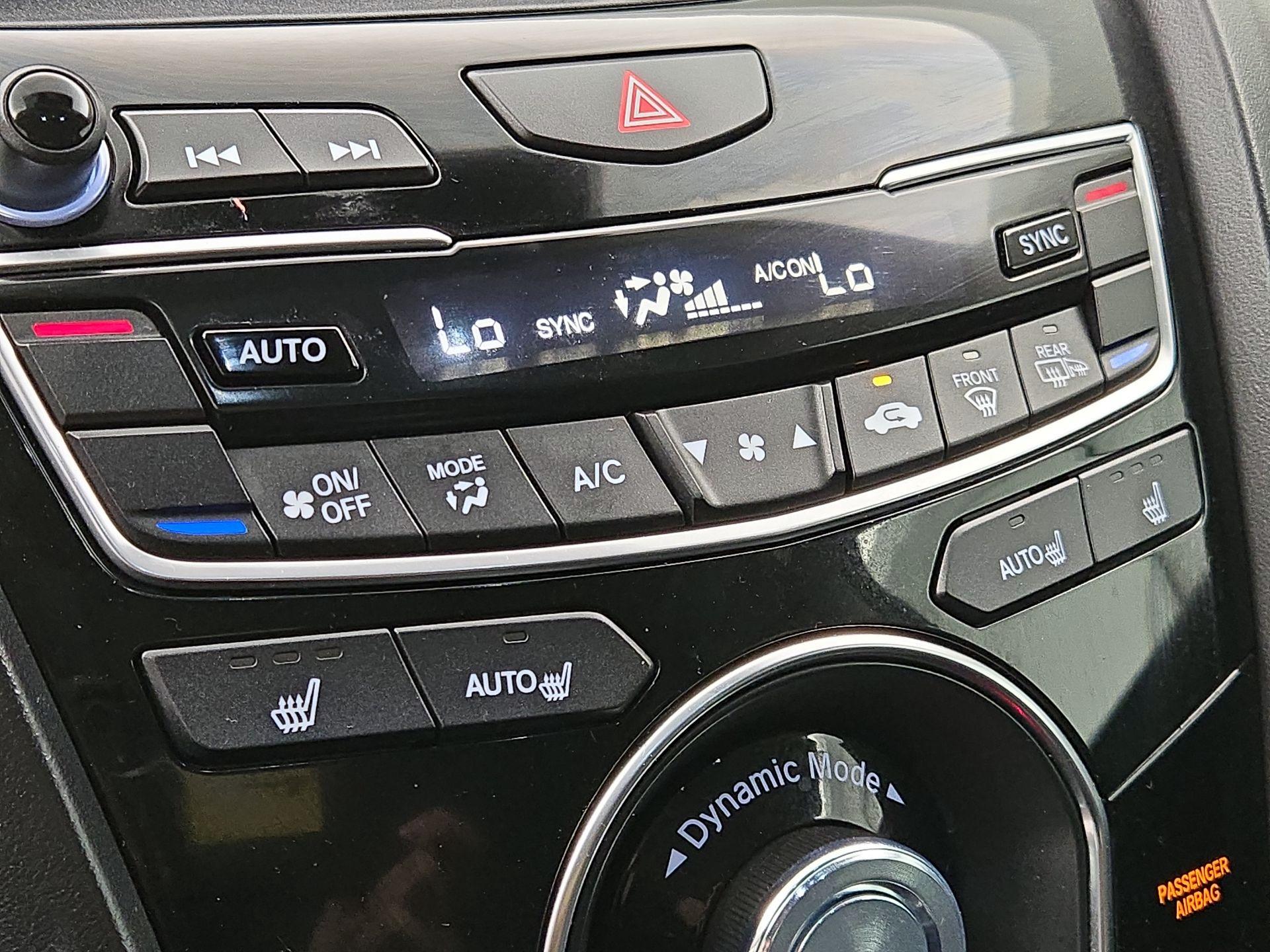 Thumbnail: 2021 Acura RDX - 17