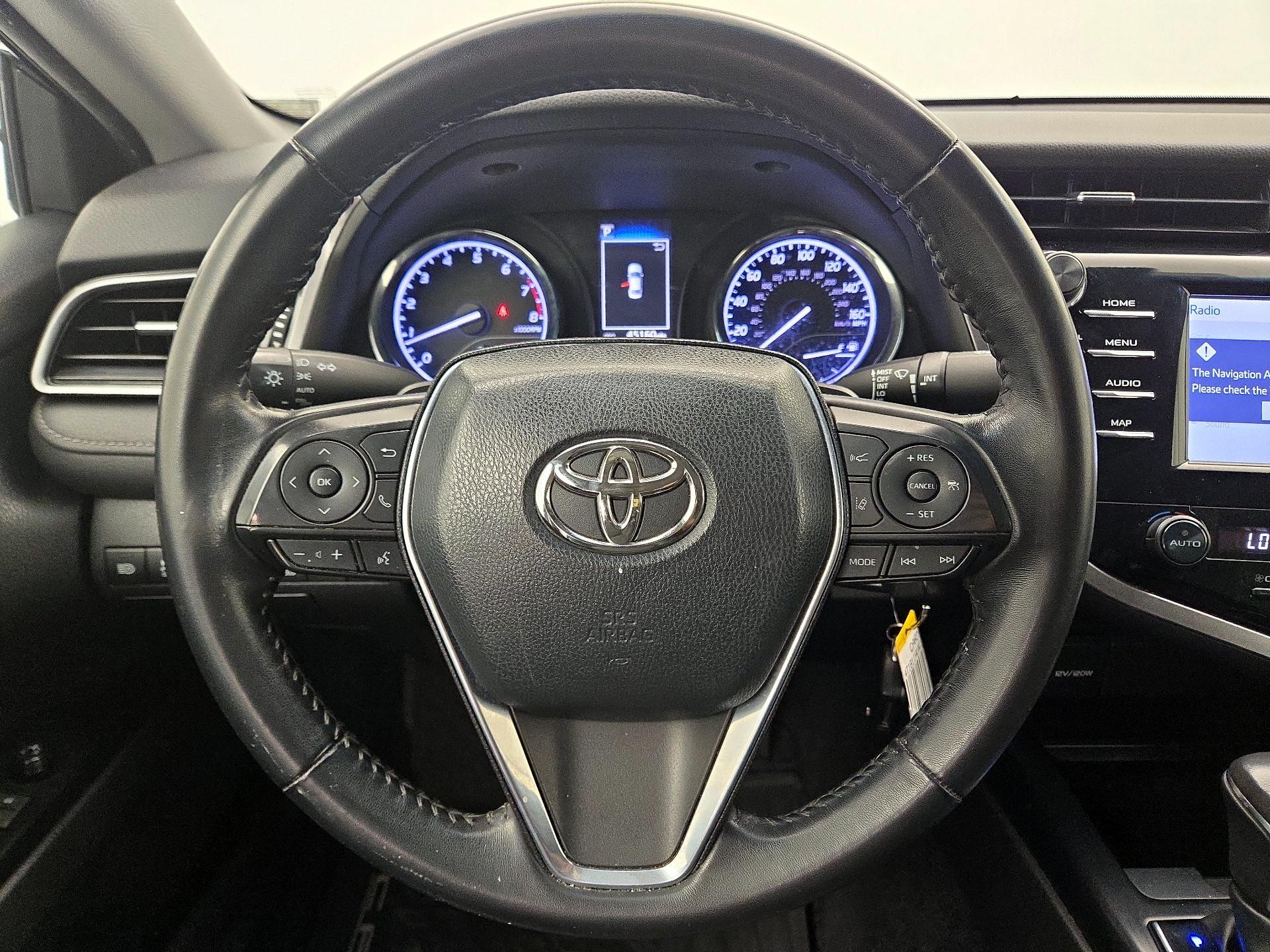 Thumbnail: 2019 Toyota Camry - 10