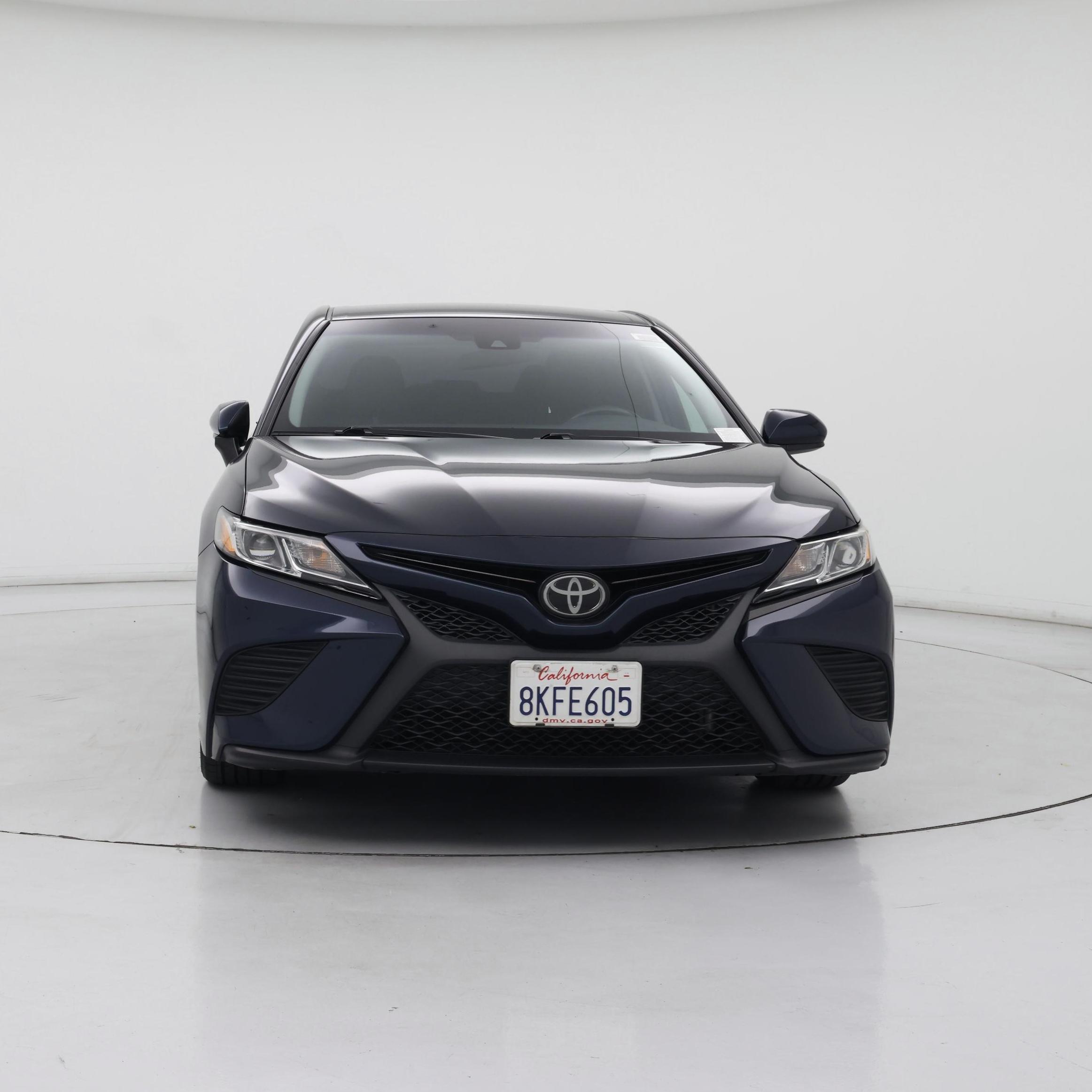 Thumbnail: 2019 Toyota Camry - 5