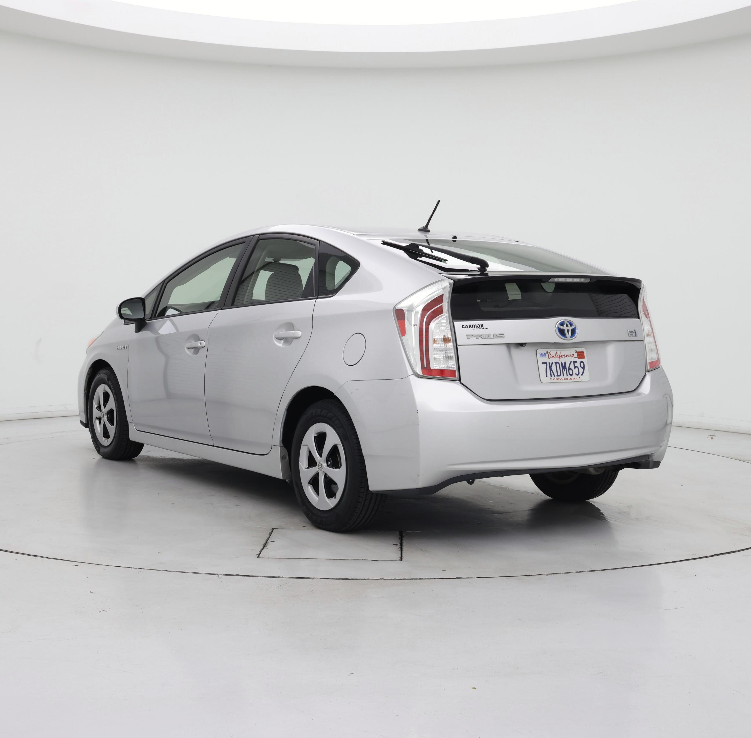 Thumbnail: 2015 Toyota Prius - 2