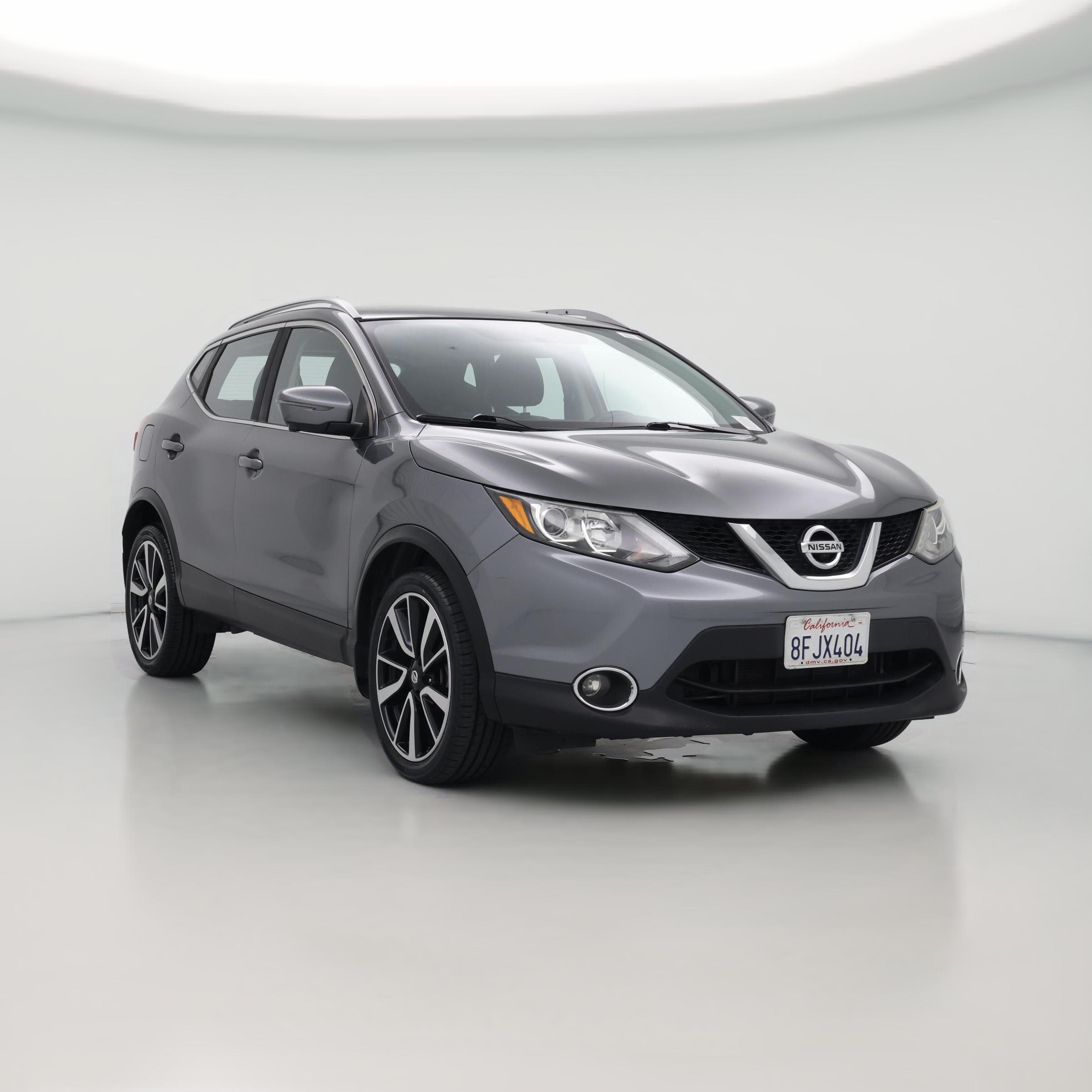 Thumbnail: 2017 Nissan Rogue Sport - 1