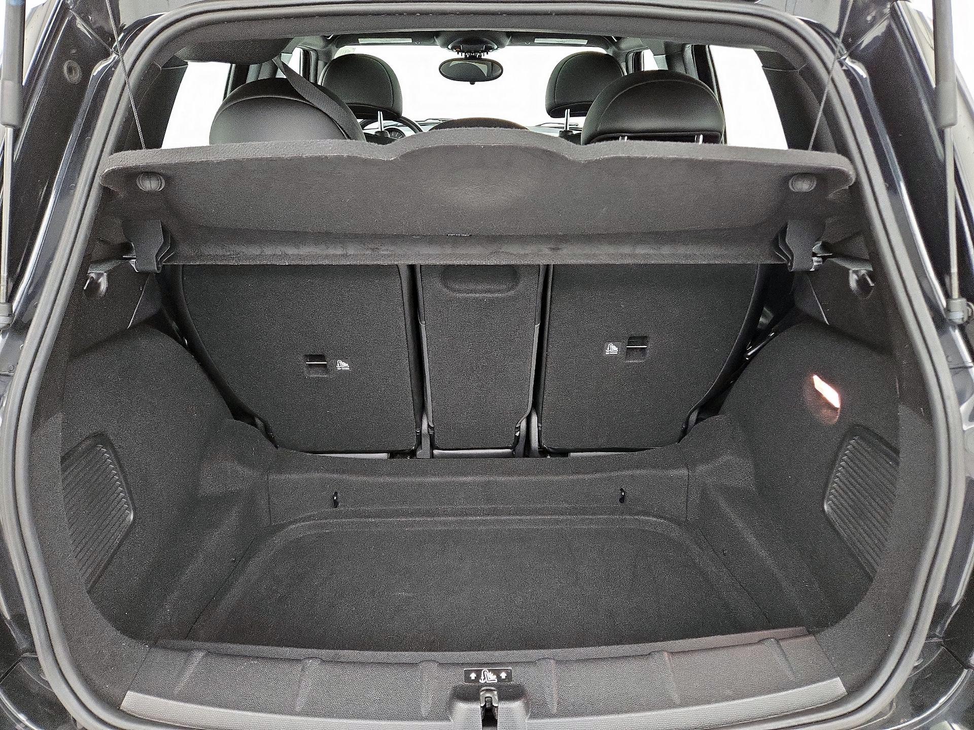 Thumbnail: 2016 MINI Cooper Countryman - 20
