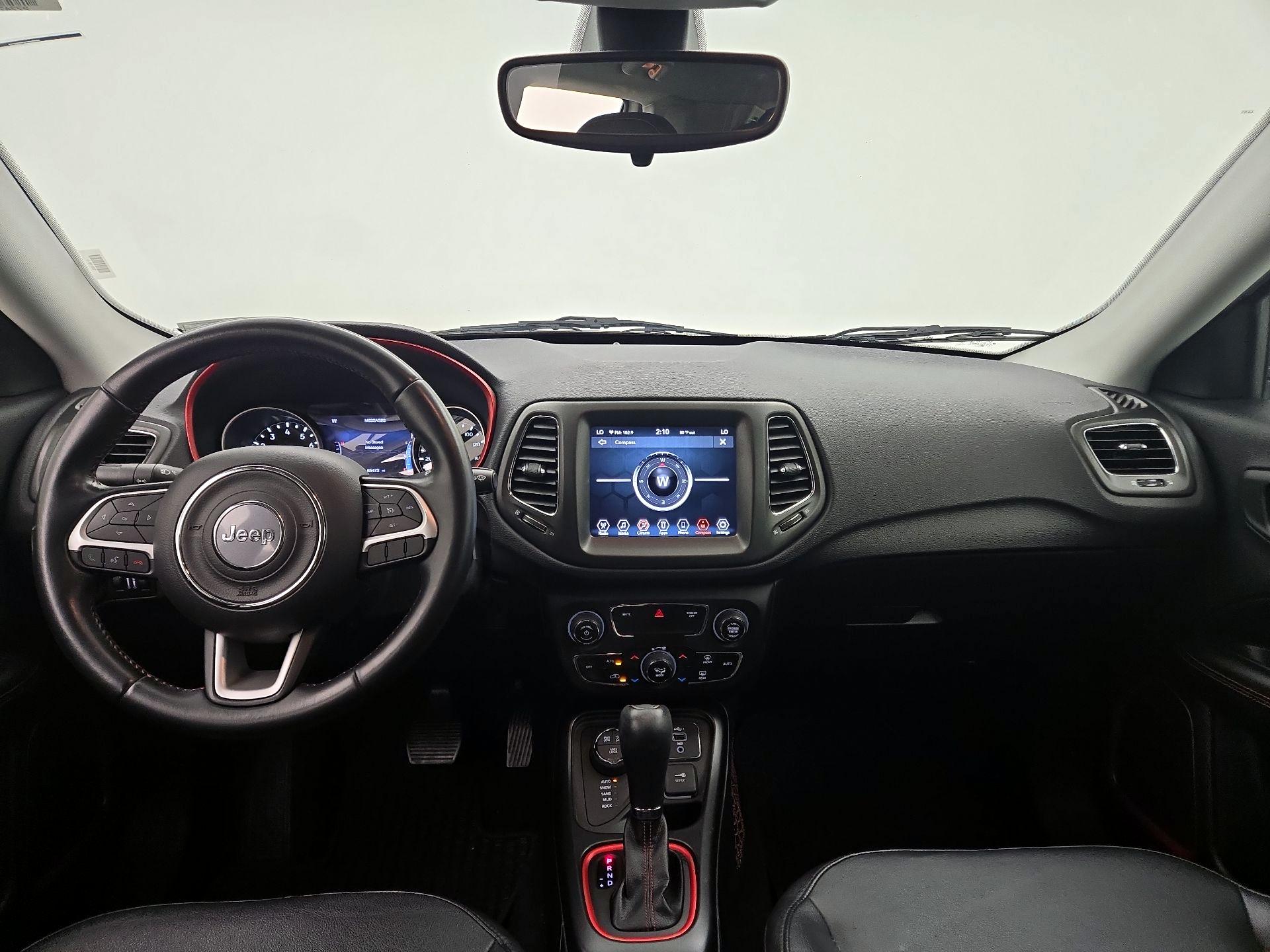 Thumbnail: 2020 Jeep Compass - 9