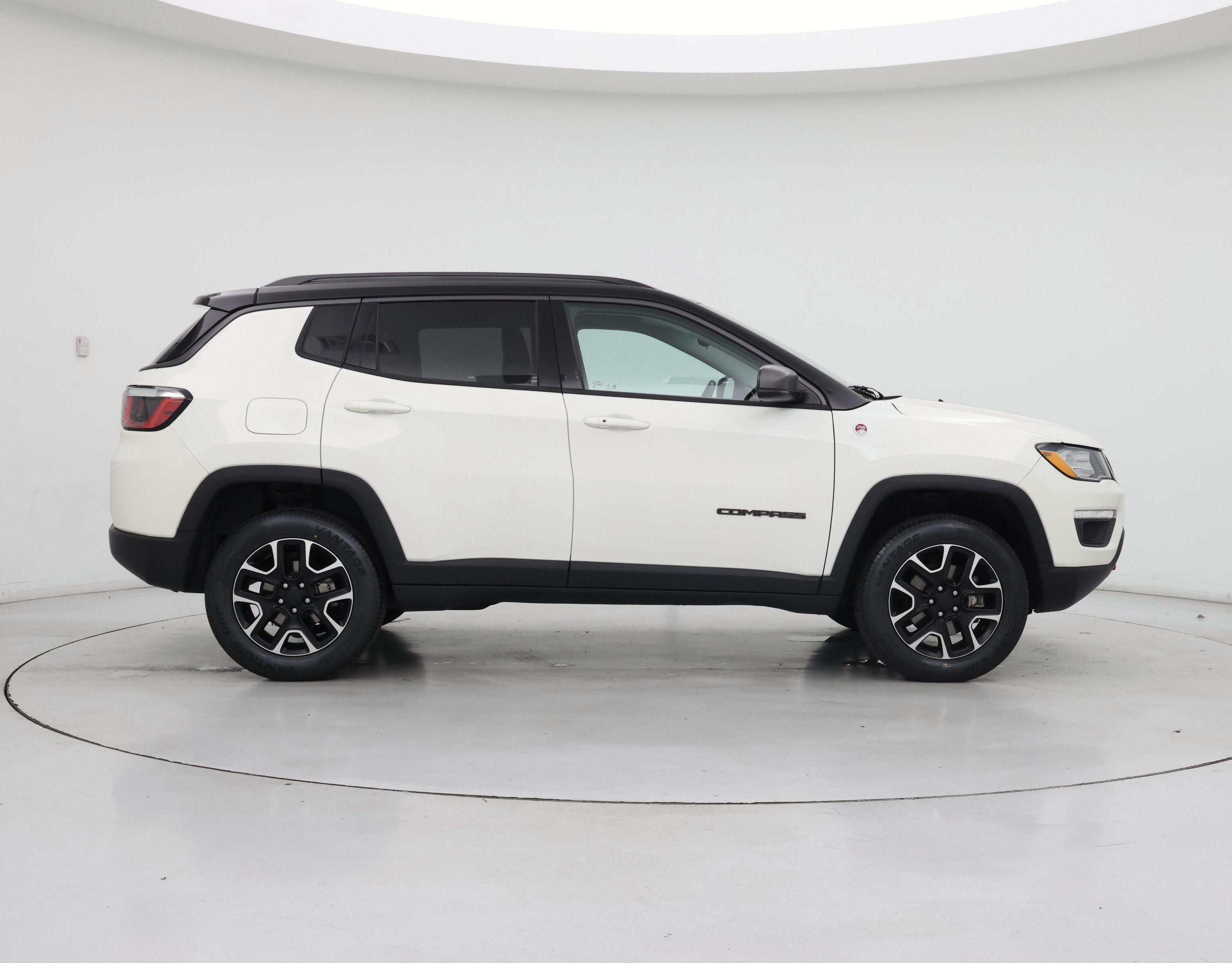 Thumbnail: 2020 Jeep Compass - 7