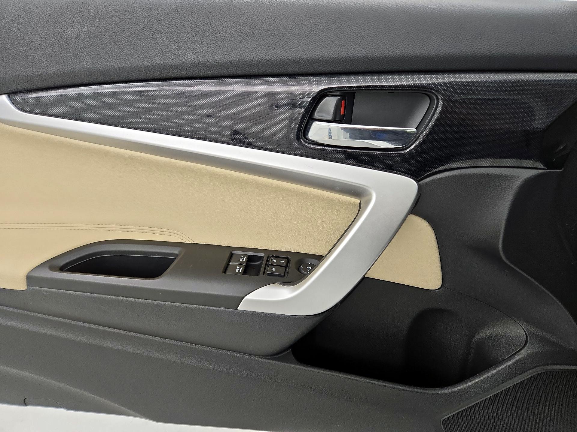 Thumbnail: 2014 Honda Accord - 12