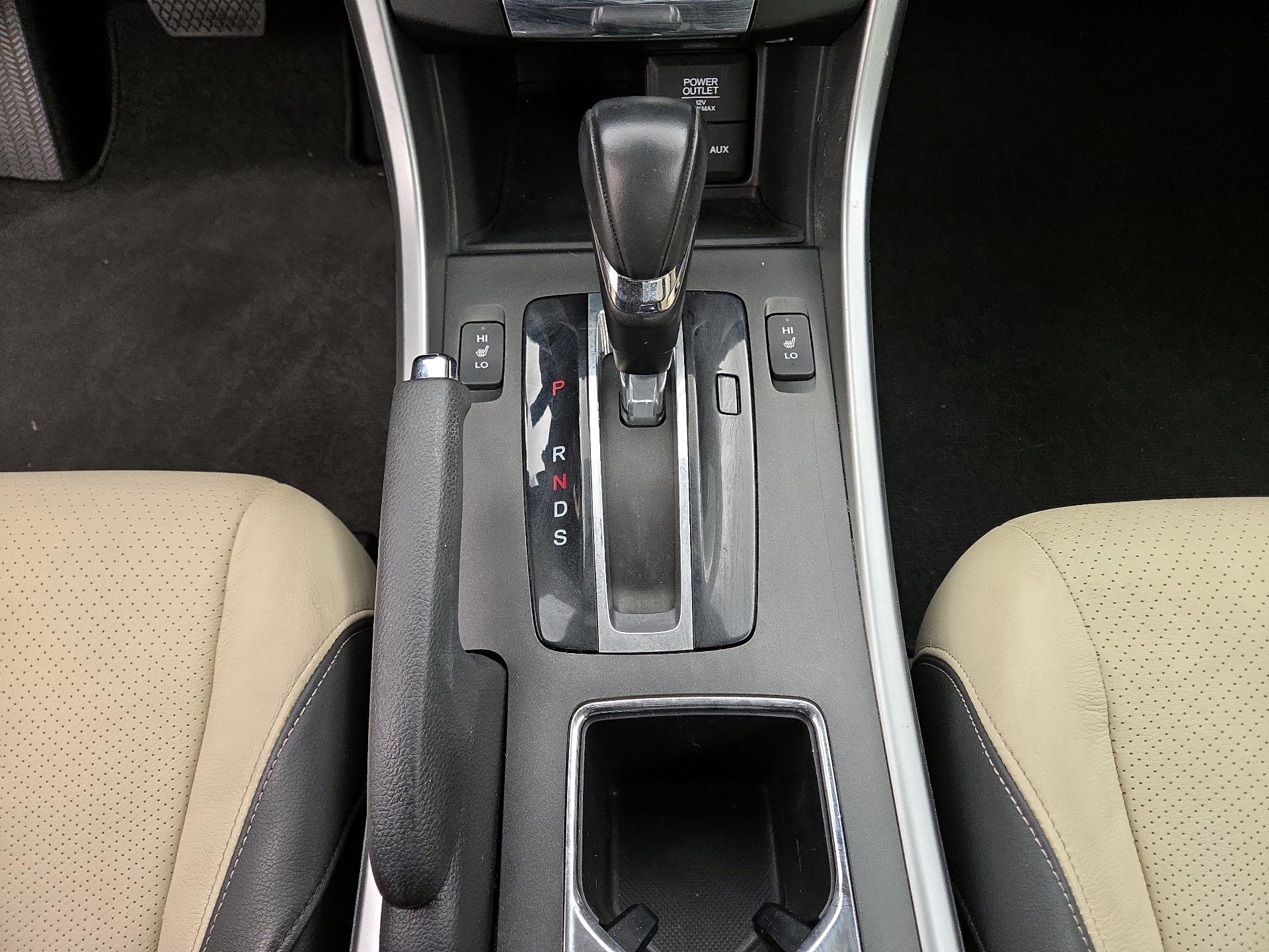 Thumbnail: 2014 Honda Accord - 17