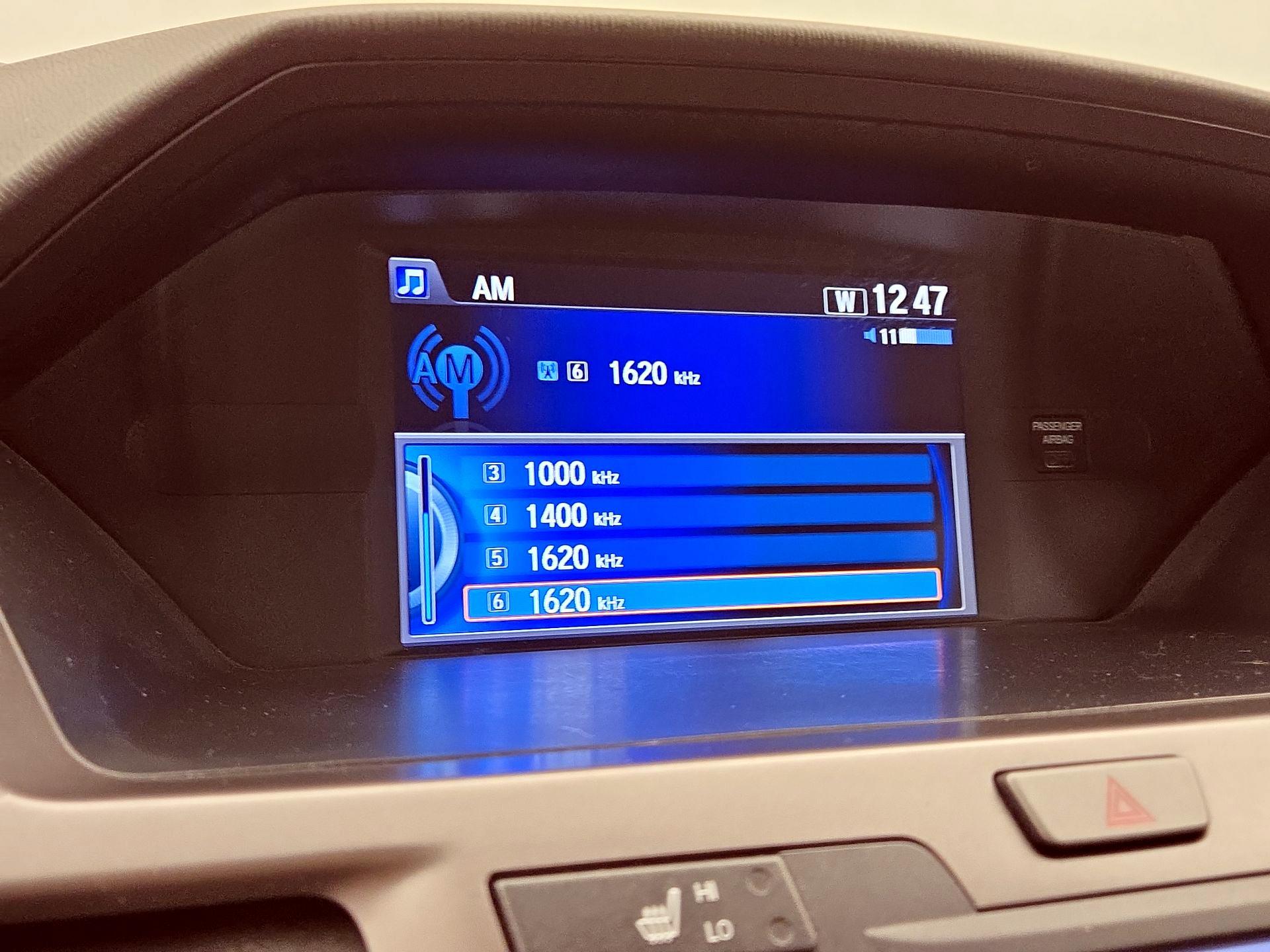 Thumbnail: 2015 Honda Odyssey - 15