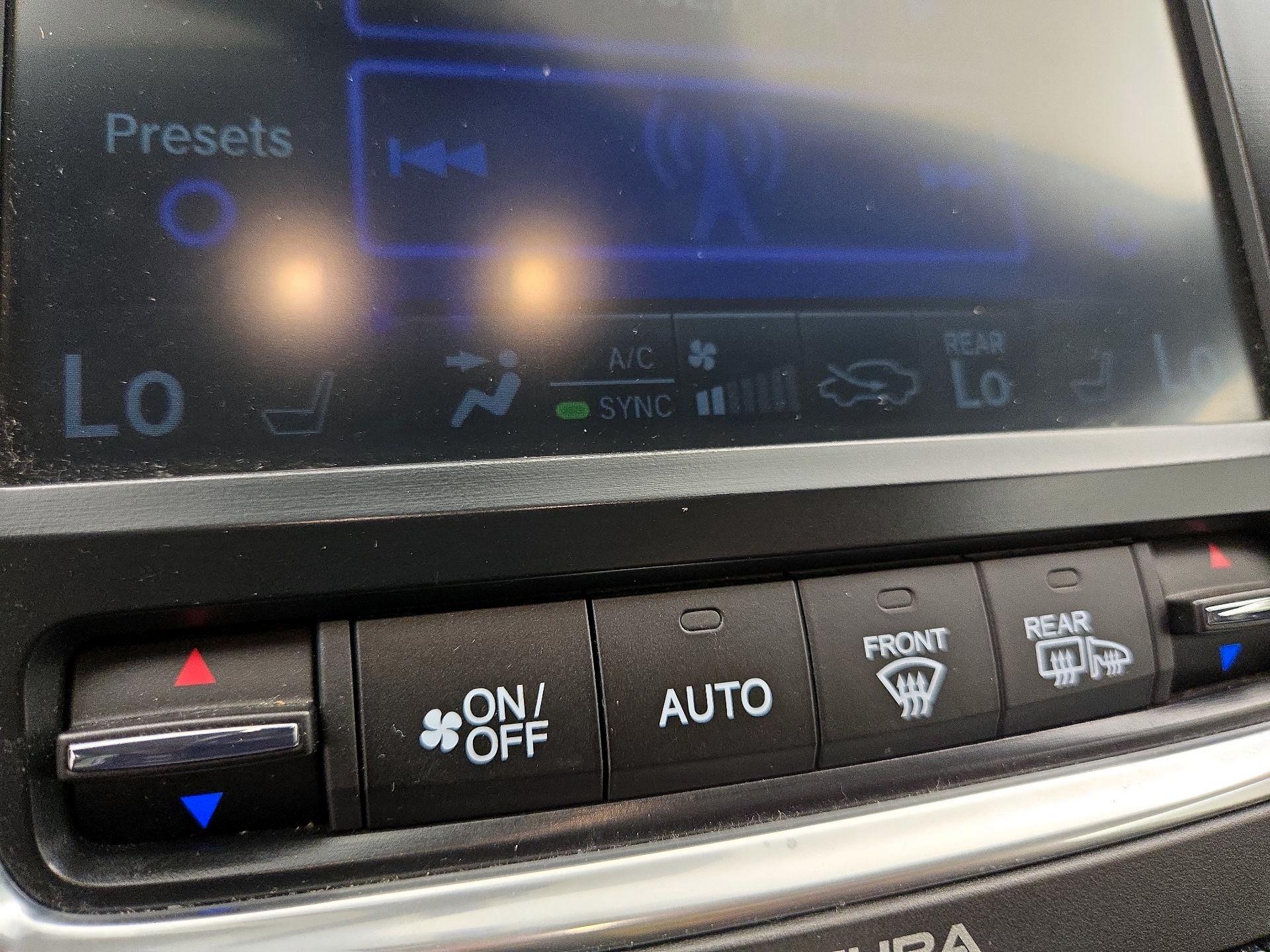 Thumbnail: 2014 Acura MDX - 16