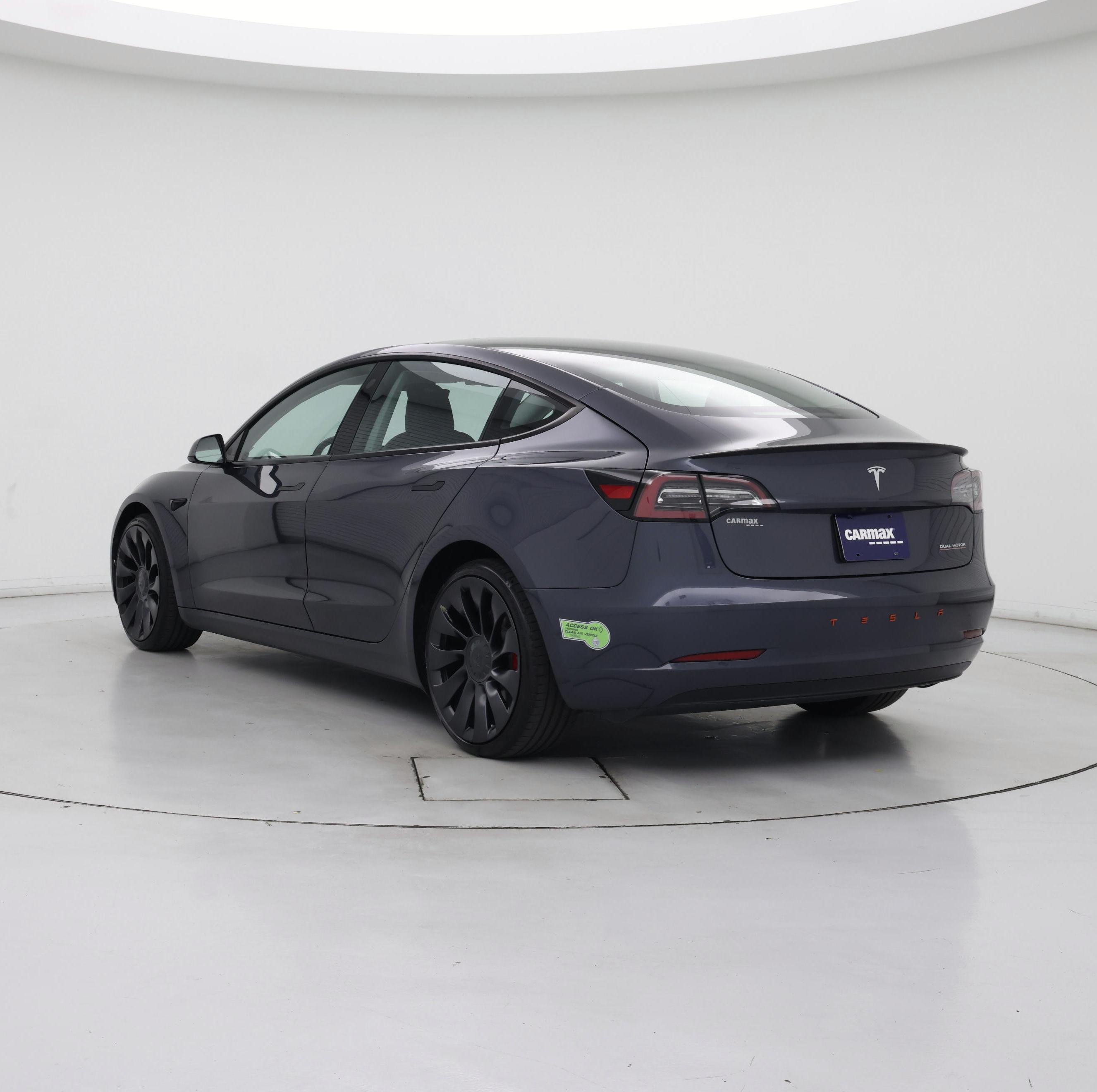 Thumbnail: 2023 Tesla Model 3 - 2