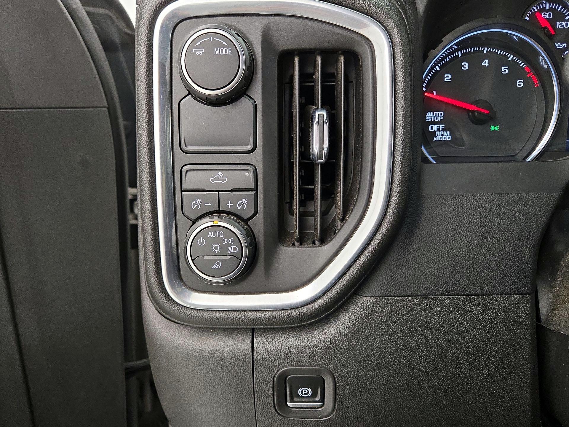 Thumbnail: 2022 Chevrolet Silverado 1500 - 13