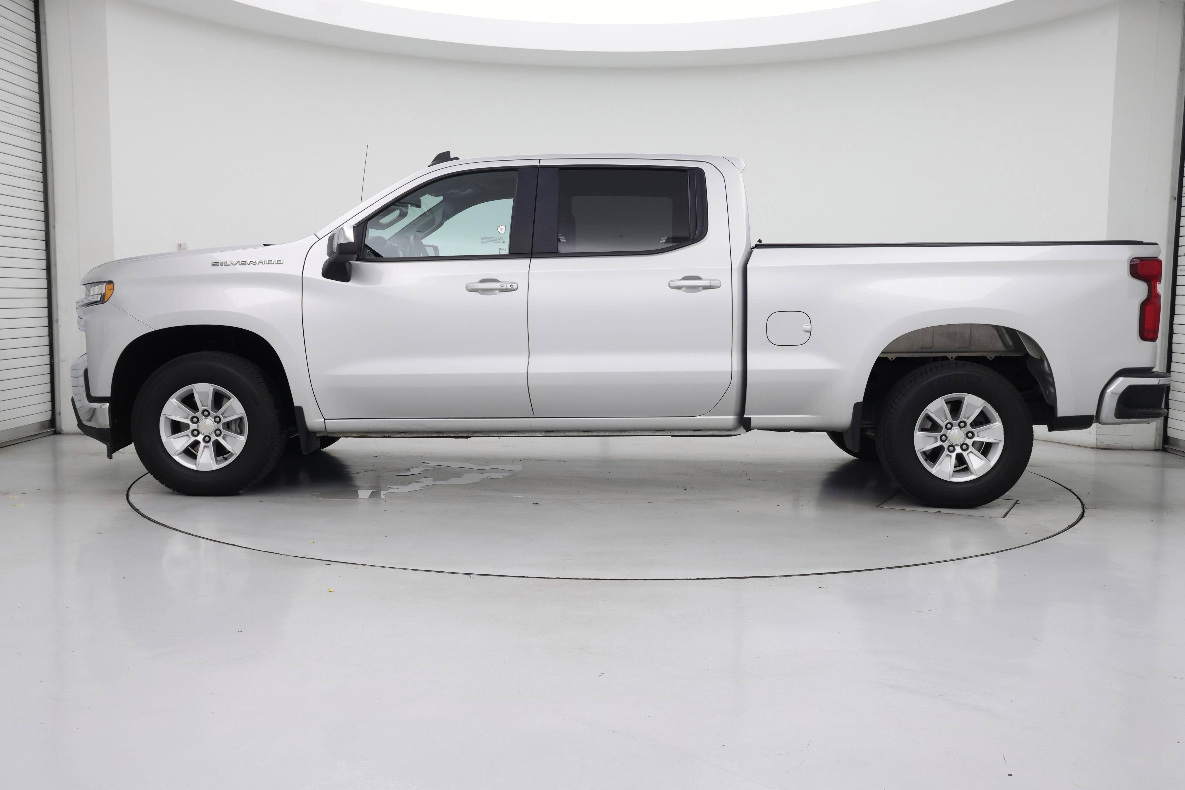 Thumbnail: 2022 Chevrolet Silverado 1500 - 3