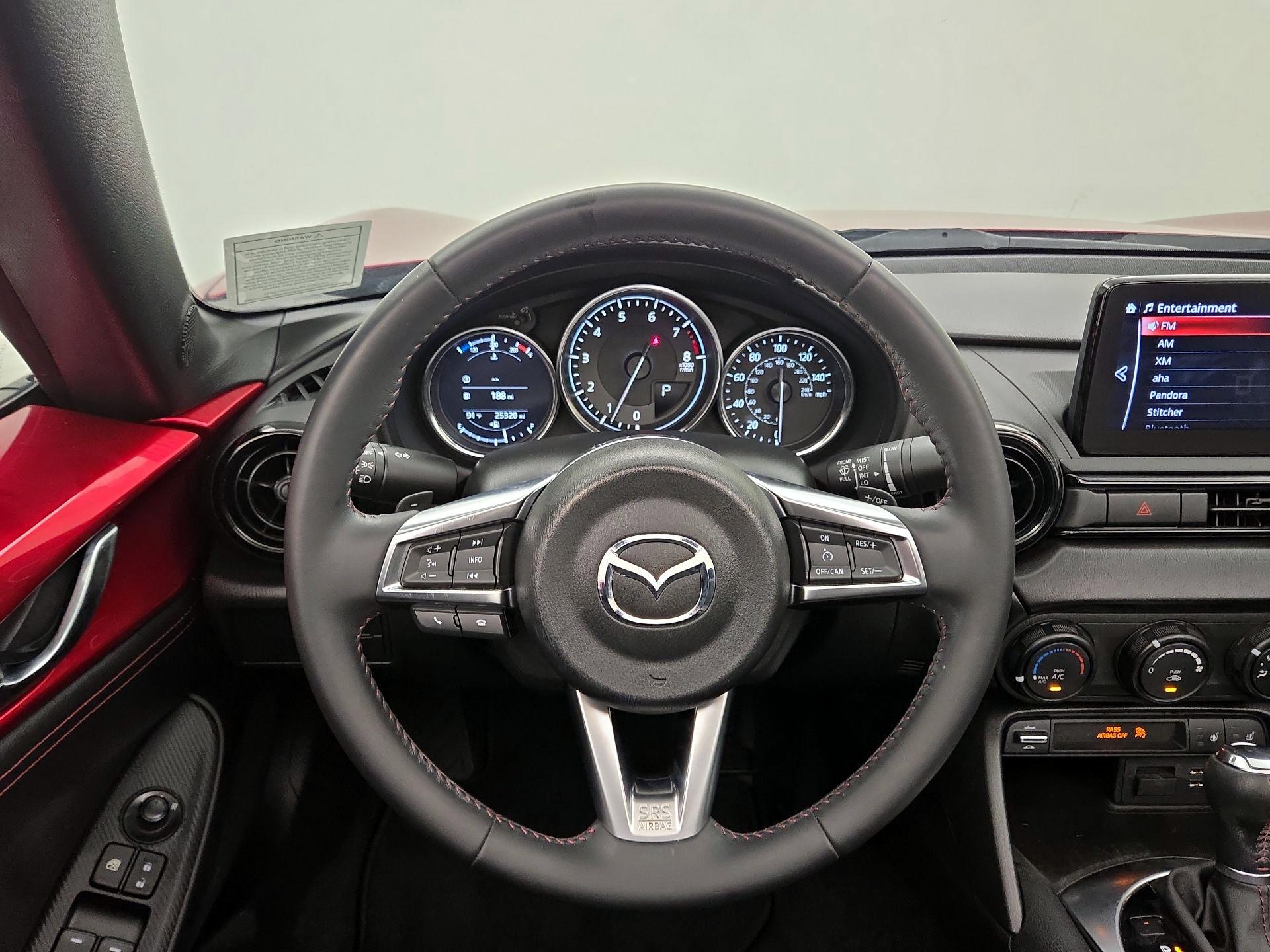 Thumbnail: 2019 Mazda MX-5 Miata - 10