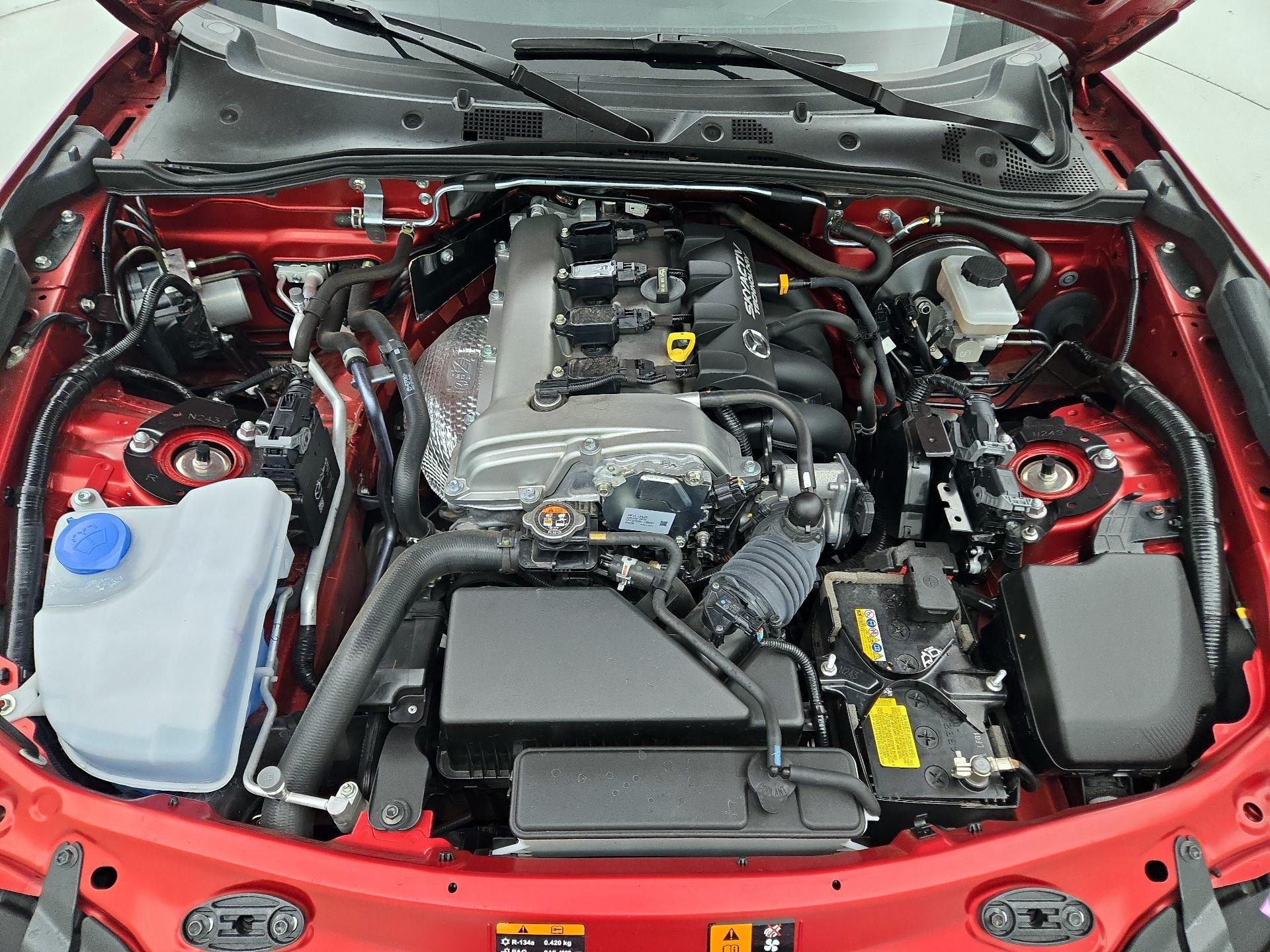Thumbnail: 2019 Mazda MX-5 Miata - 20
