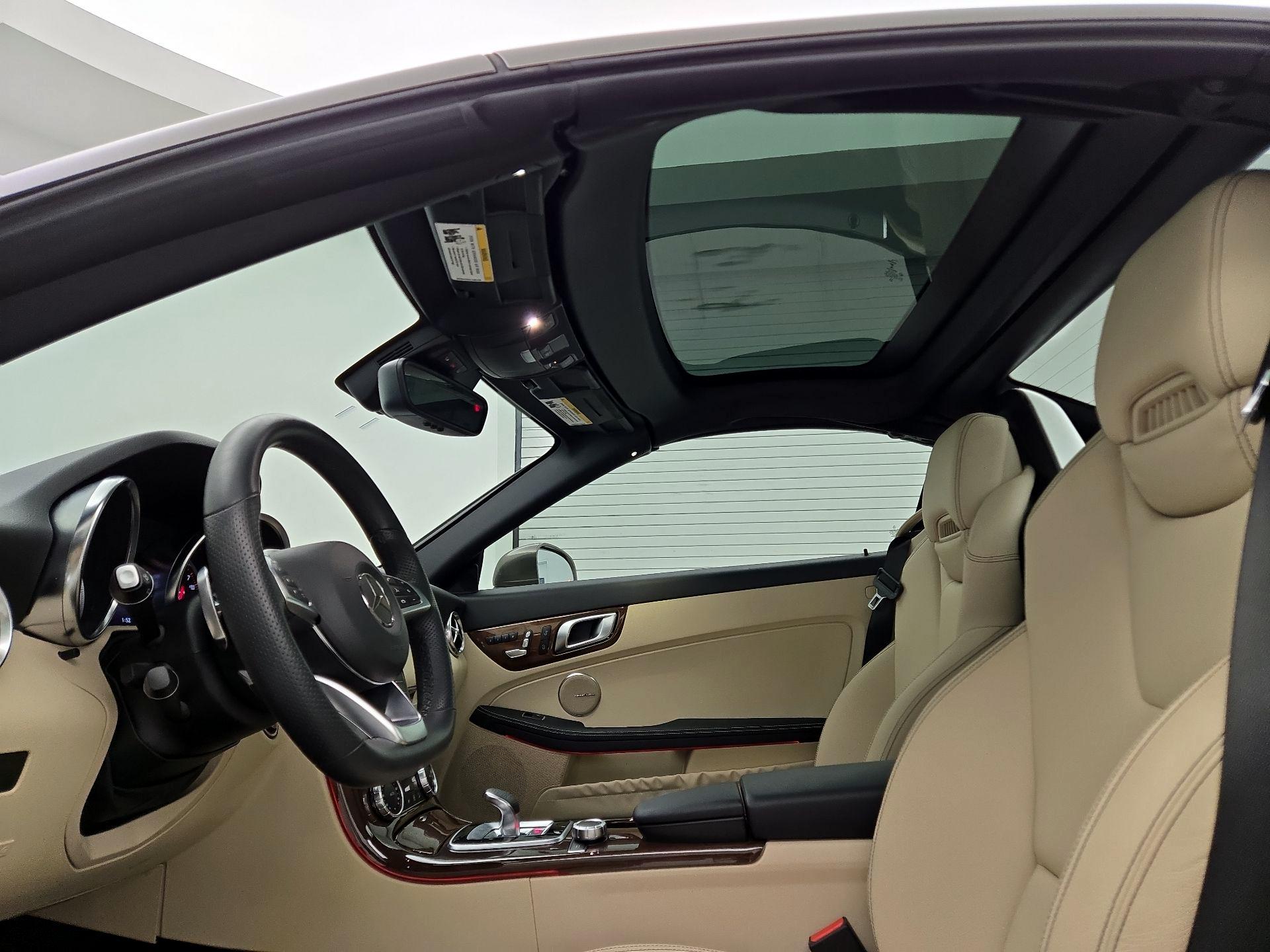 Thumbnail: 2019 Mercedes-Benz SLC - 20