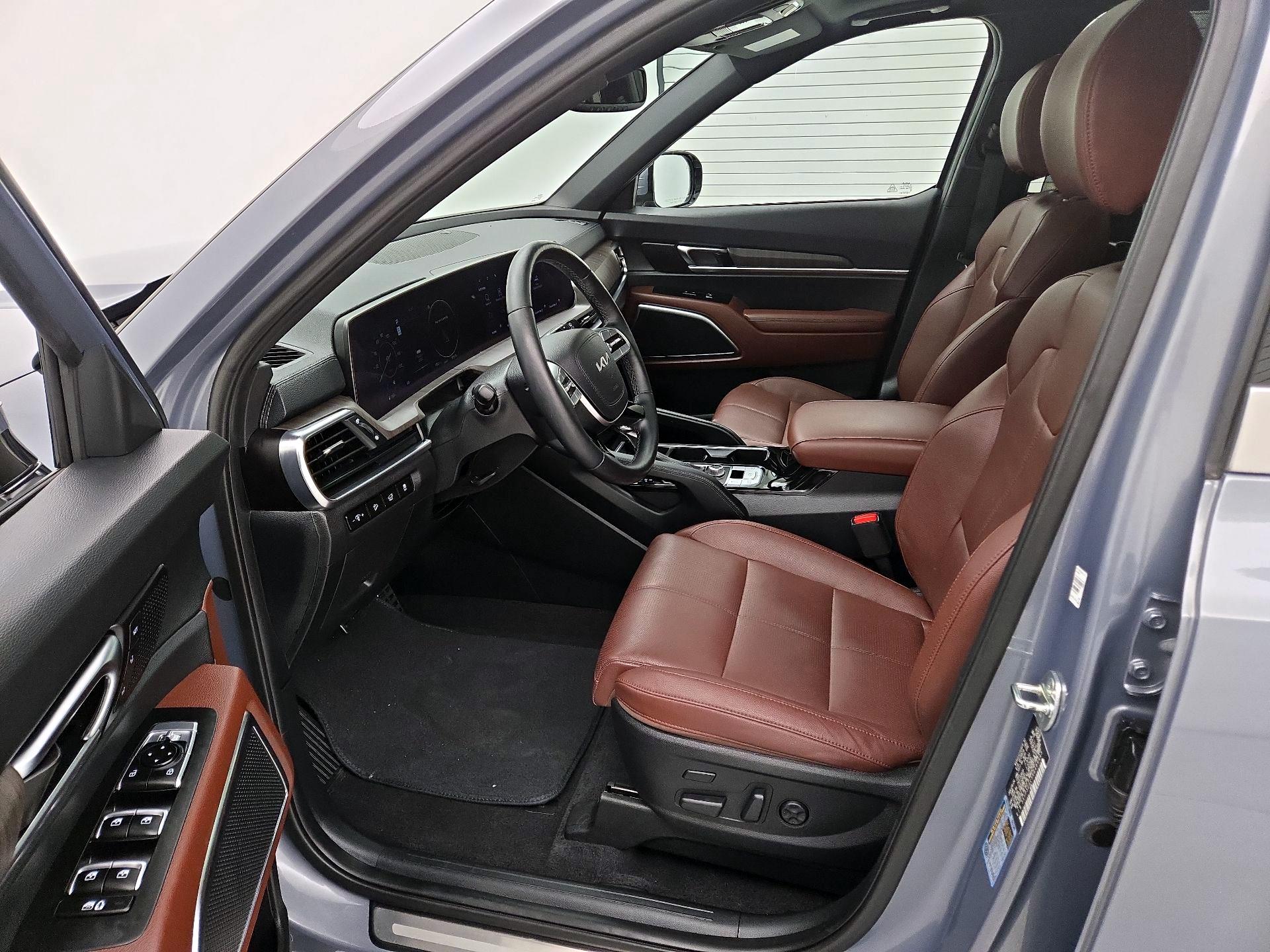 Thumbnail: 2024 Kia Telluride - 11