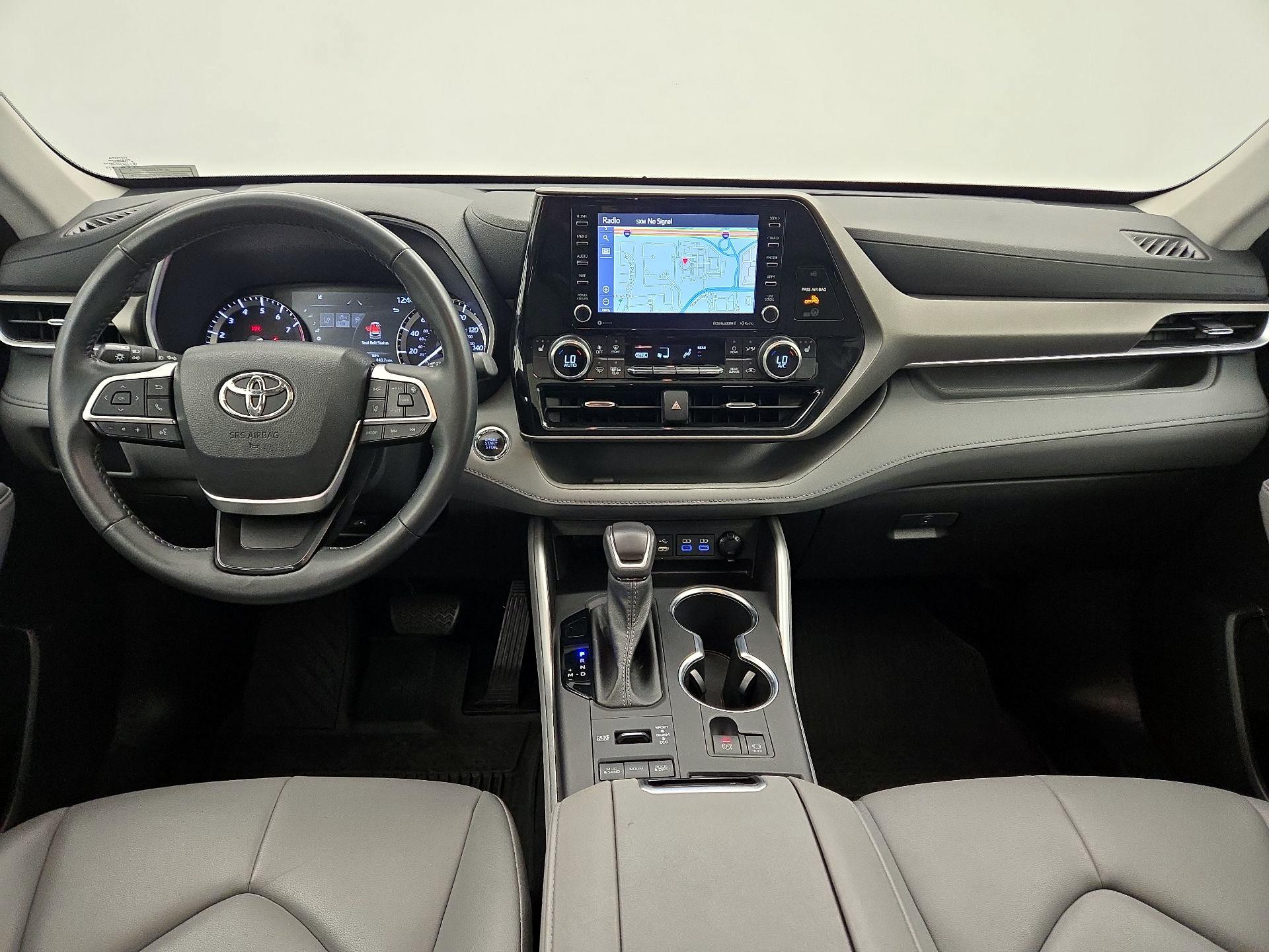 Thumbnail: 2022 Toyota Highlander - 9