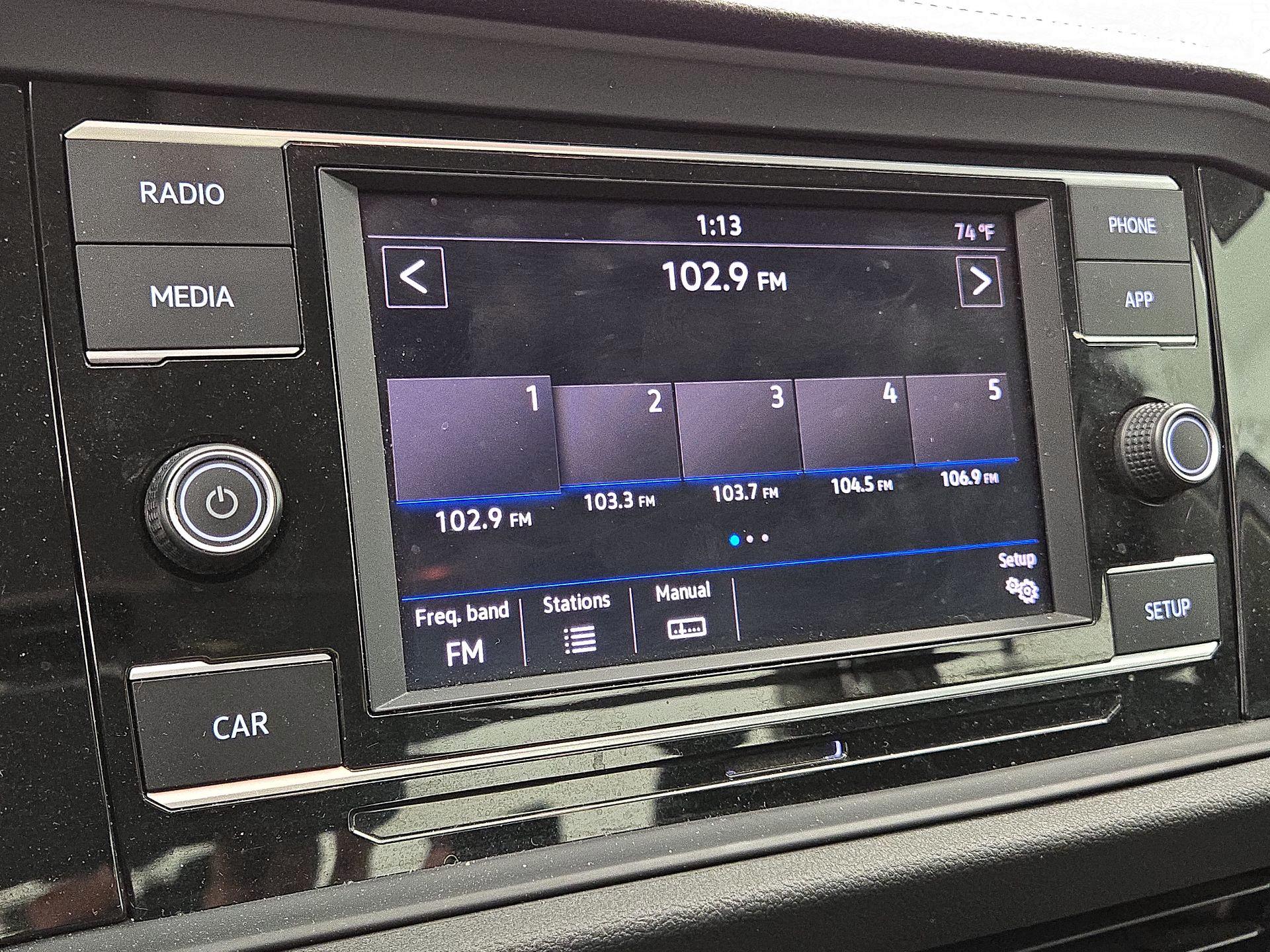 Thumbnail: 2019 Volkswagen Jetta - 15
