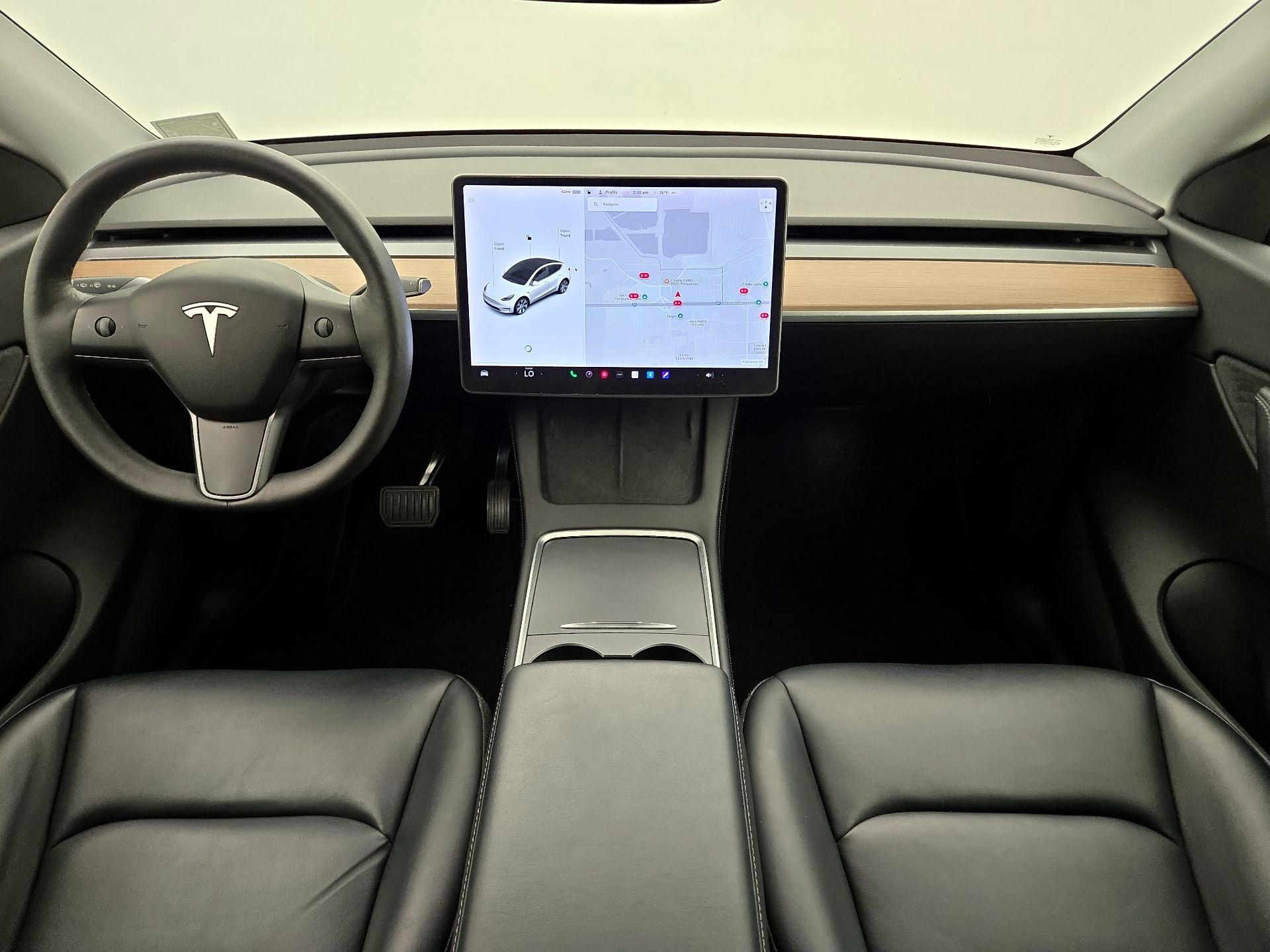 Thumbnail: 2021 Tesla Model Y - 9
