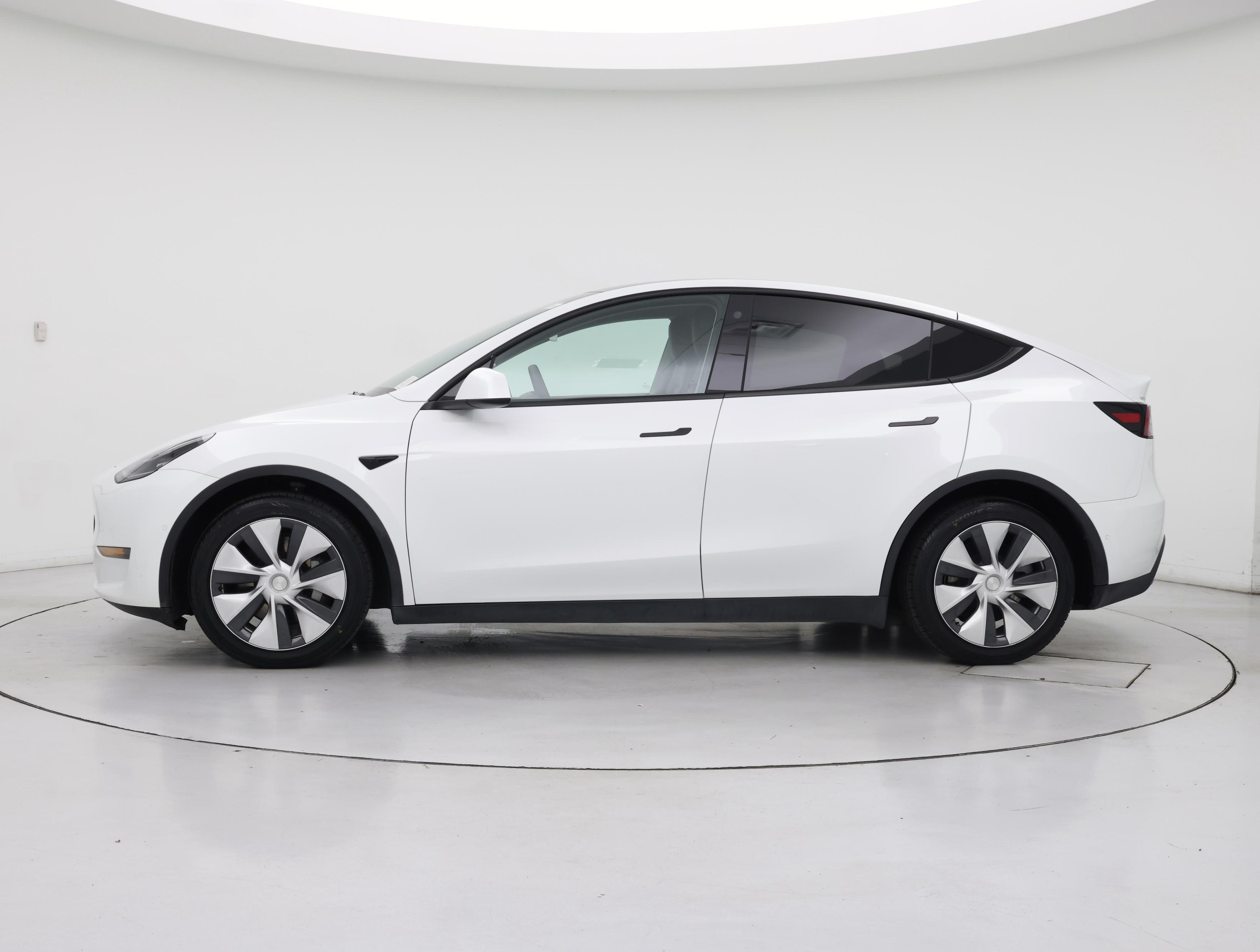 Thumbnail: 2021 Tesla Model Y - 3