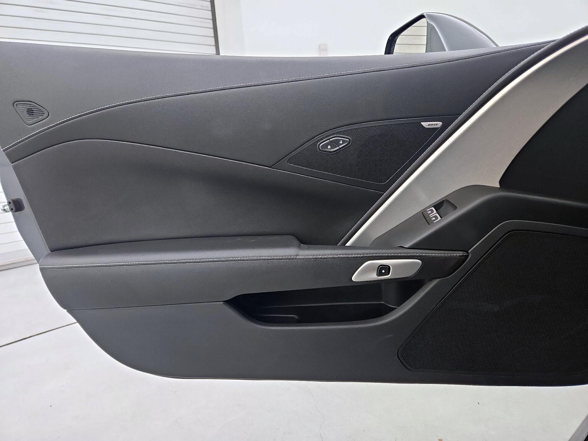 Thumbnail: 2017 Chevrolet Corvette - 12
