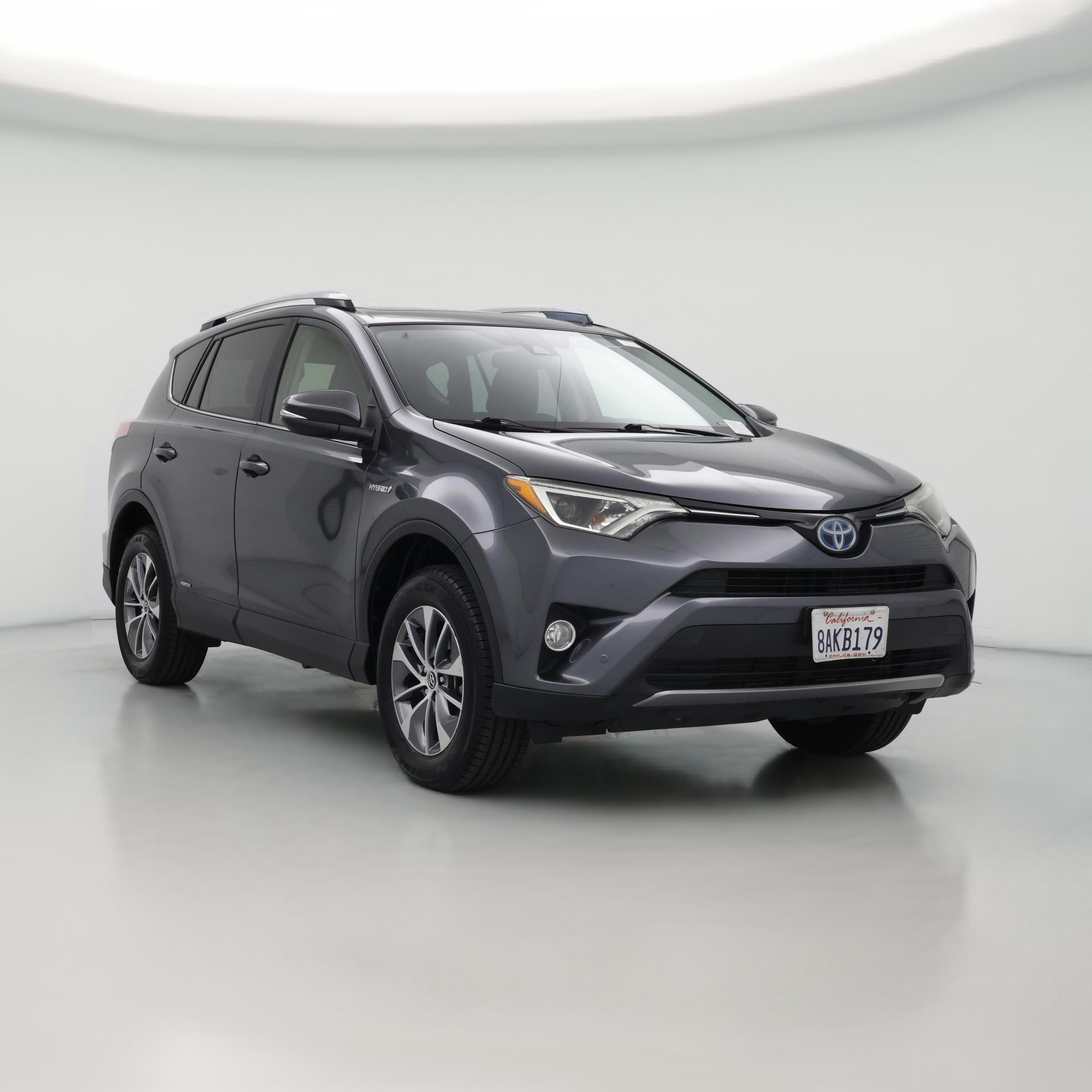 Thumbnail: 2017 Toyota RAV4 - 1