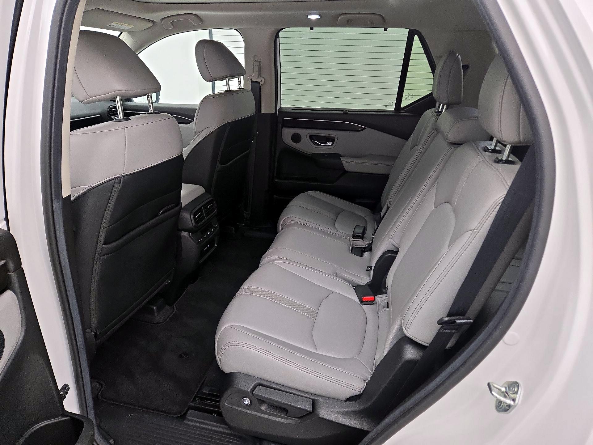 Thumbnail: 2025 Honda Pilot - 18