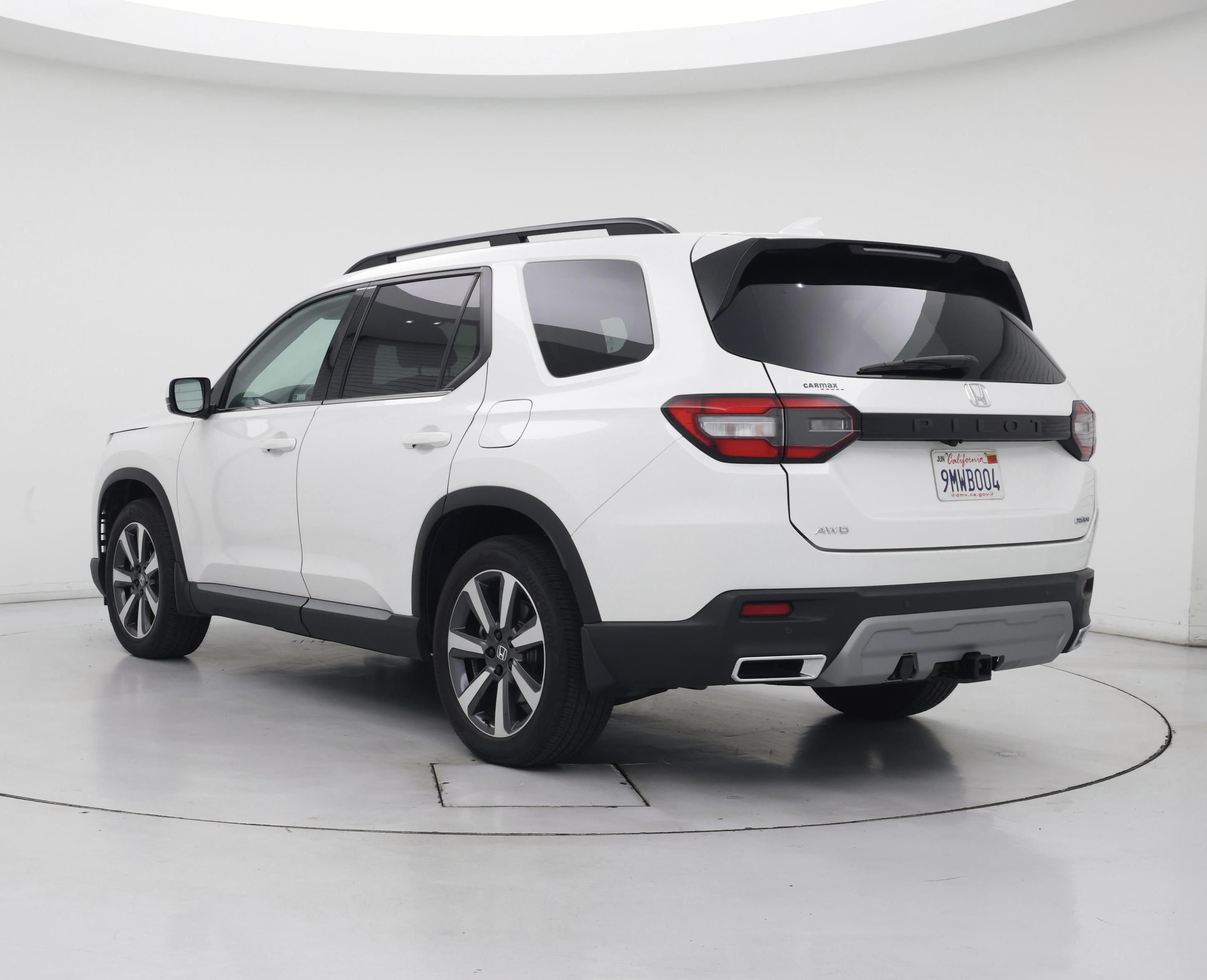 Thumbnail: 2025 Honda Pilot - 2