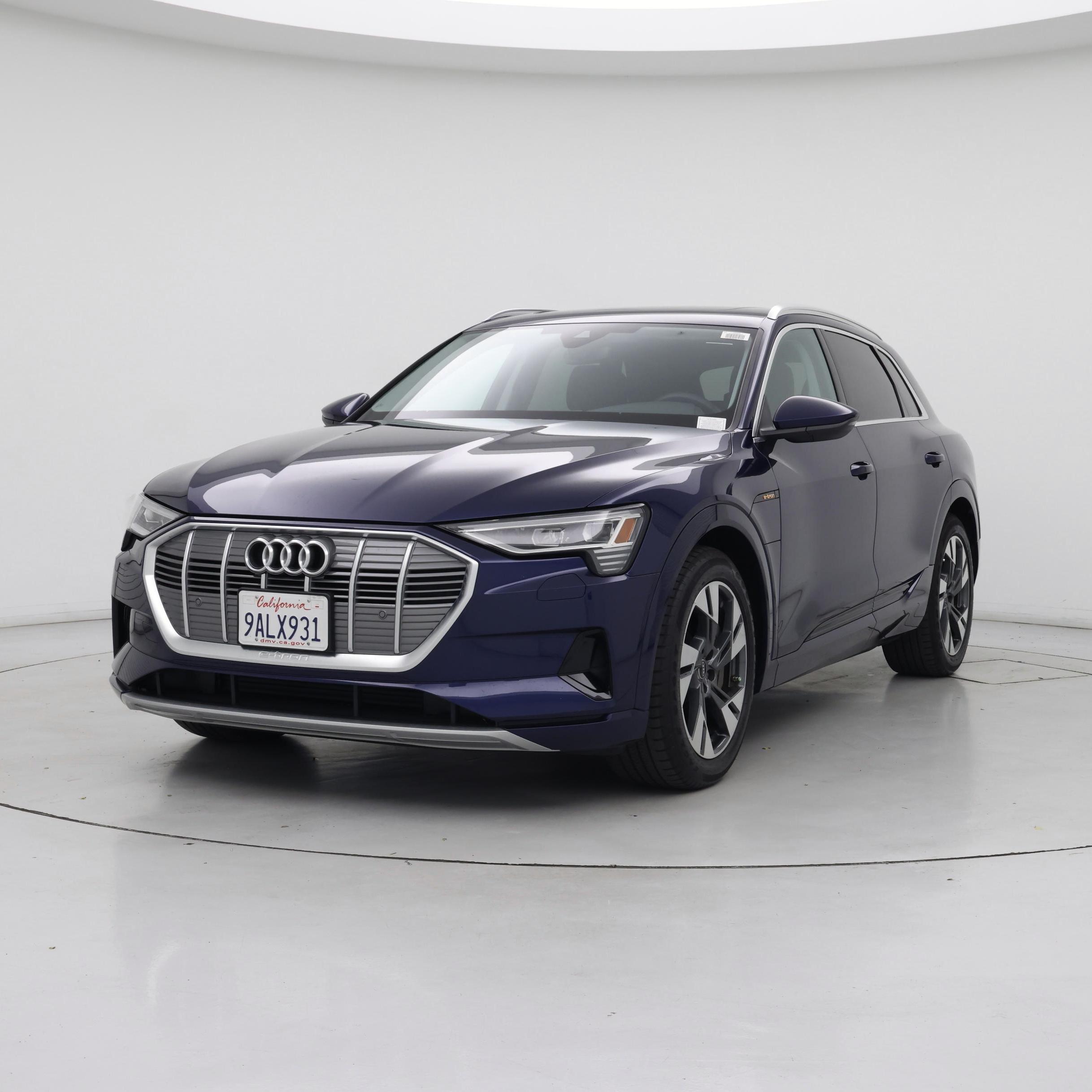 Thumbnail: 2022 Audi e-tron - 4