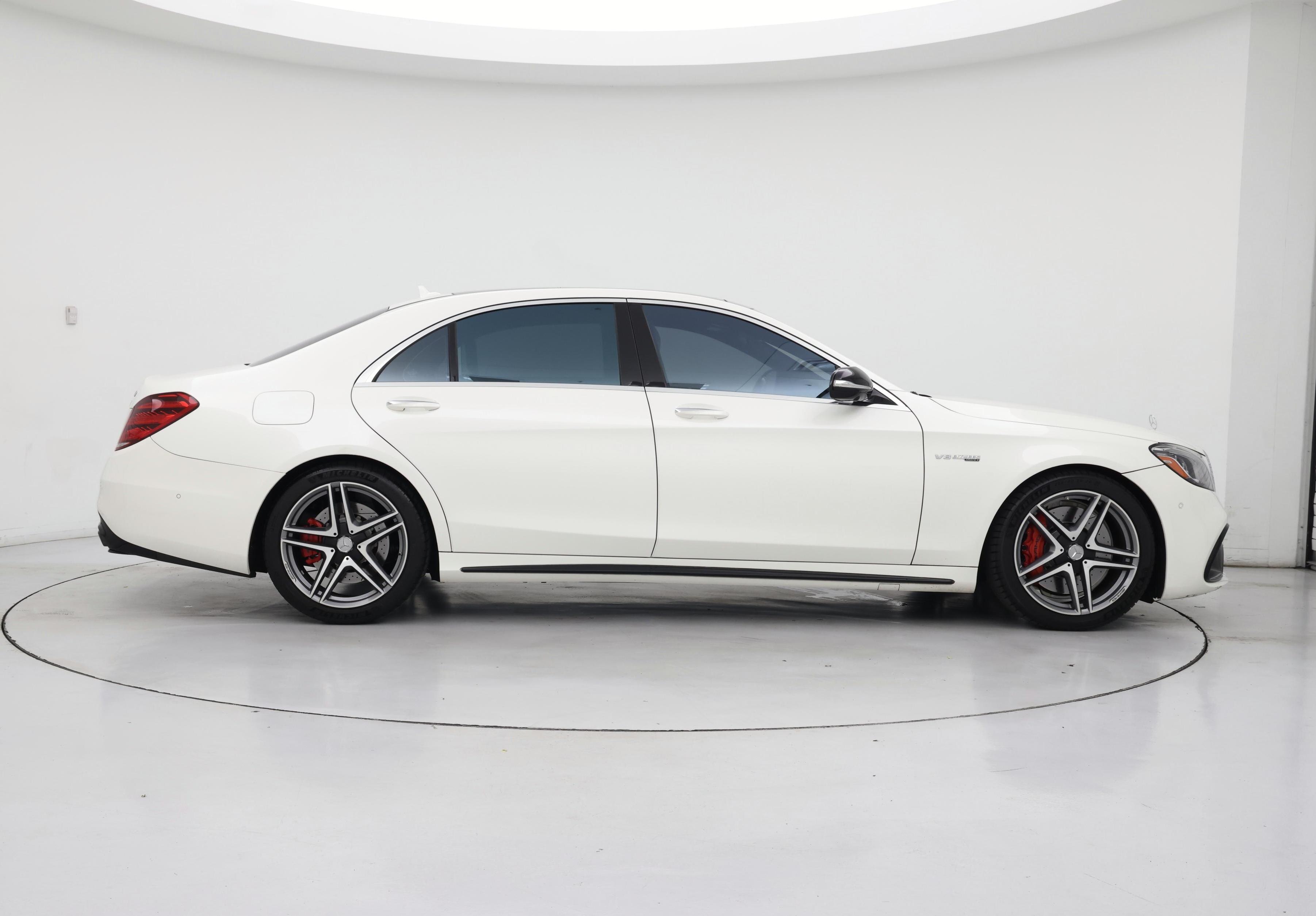 Thumbnail: 2019 Mercedes-Benz S-Class - 7