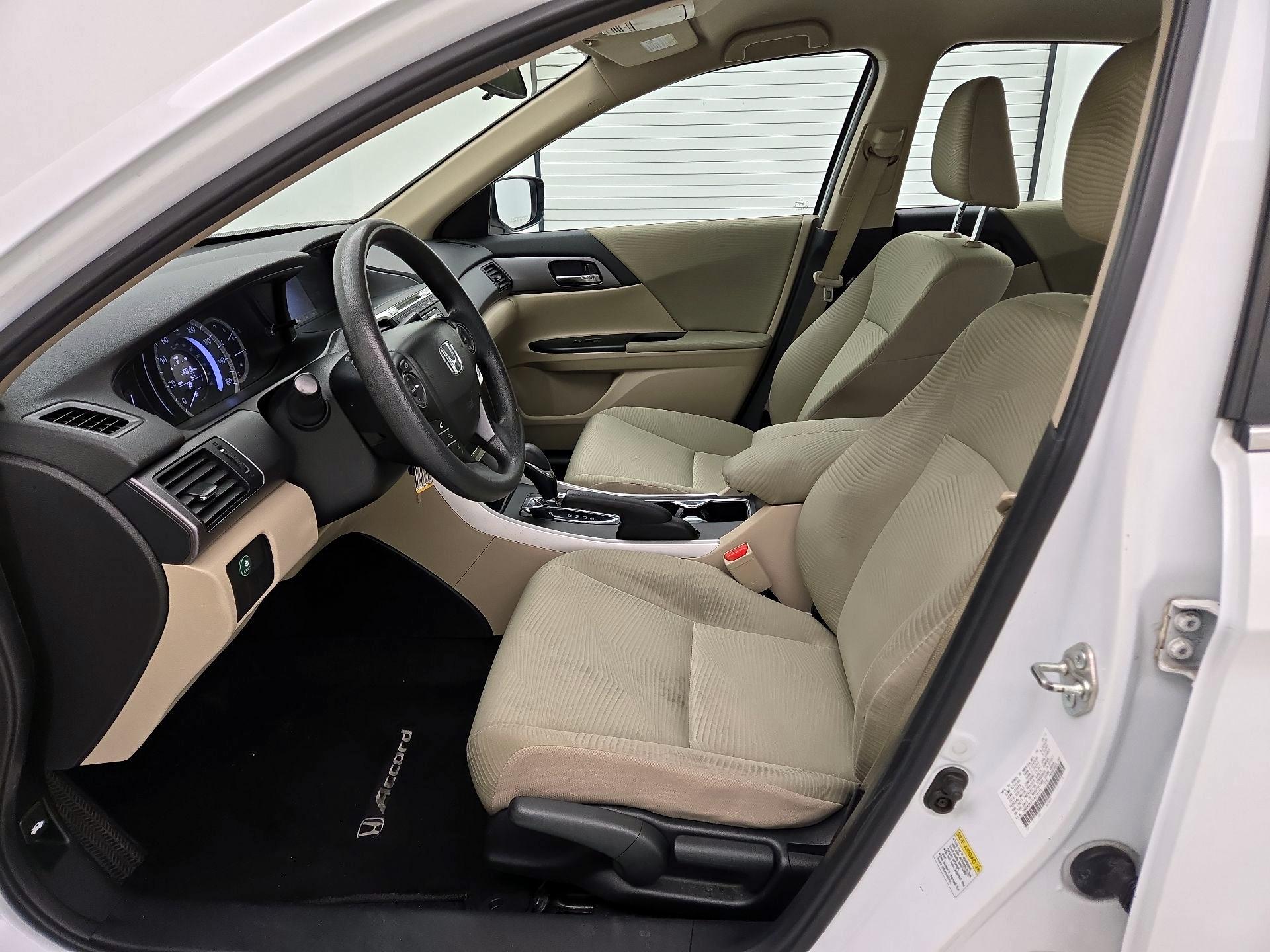 Thumbnail: 2015 Honda Accord - 11