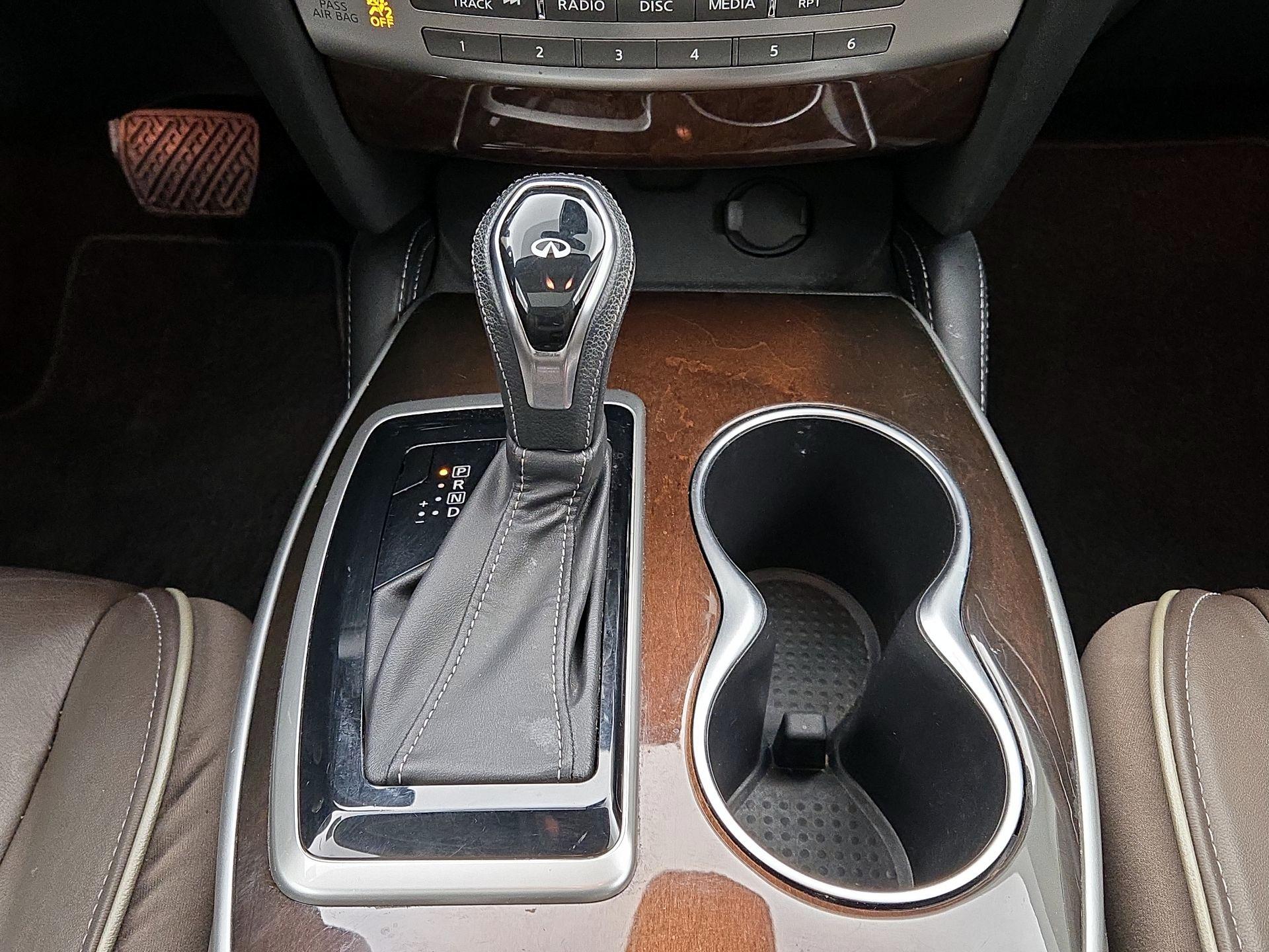 Thumbnail: 2019 INFINITI QX60 - 18