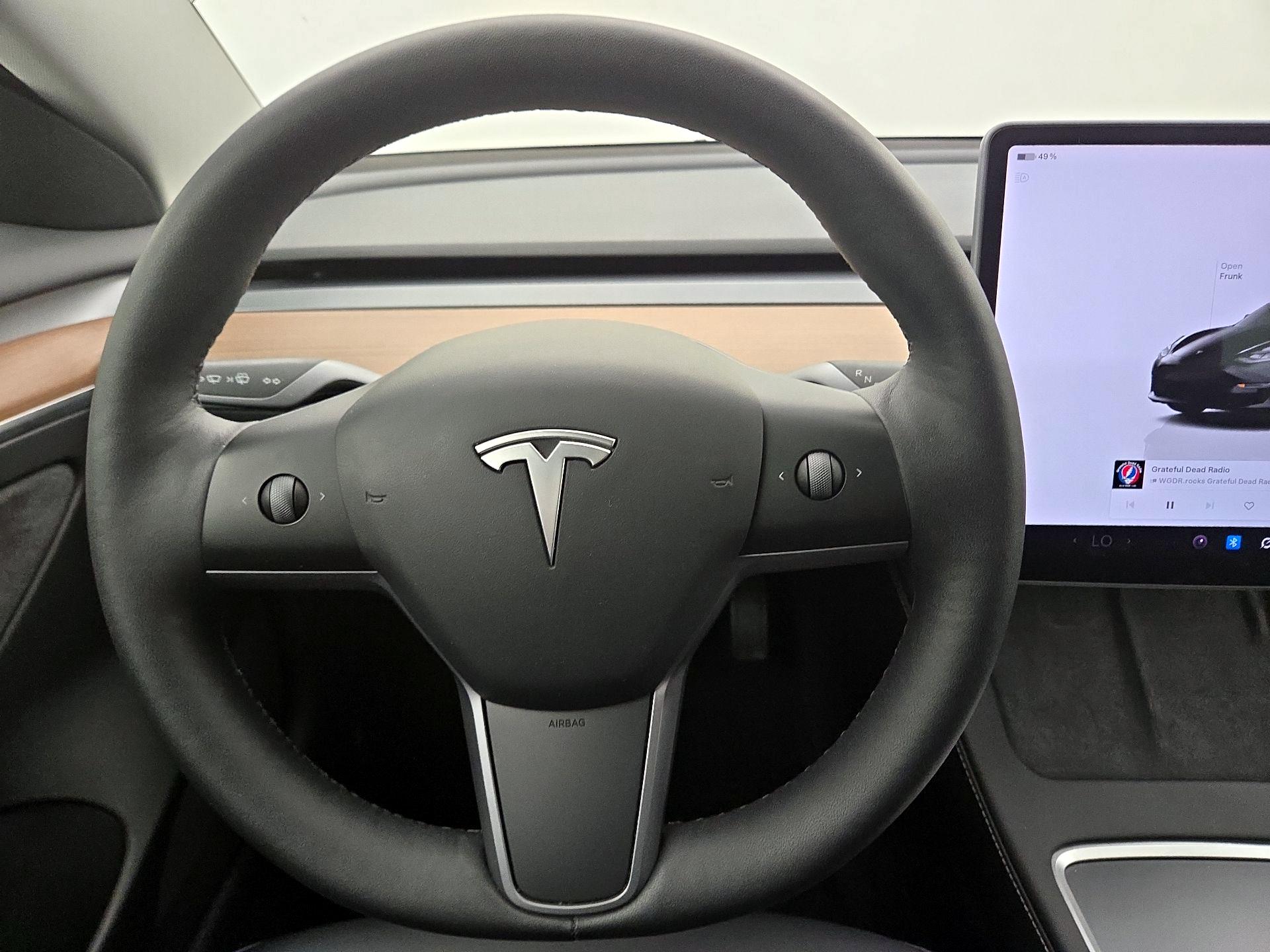 Thumbnail: 2023 Tesla Model 3 - 10