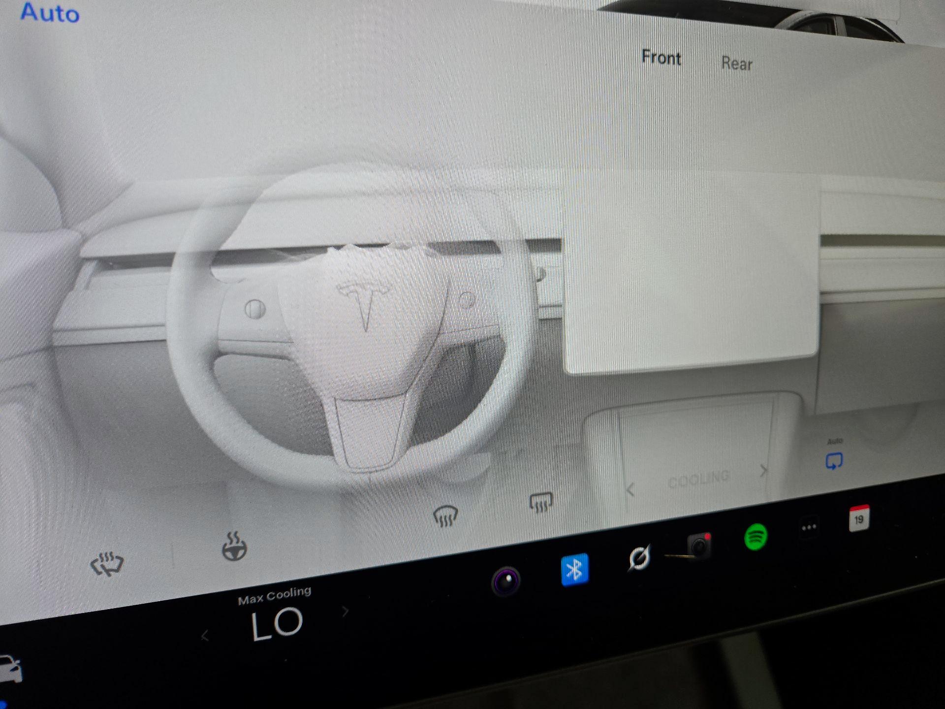 Thumbnail: 2023 Tesla Model 3 - 16