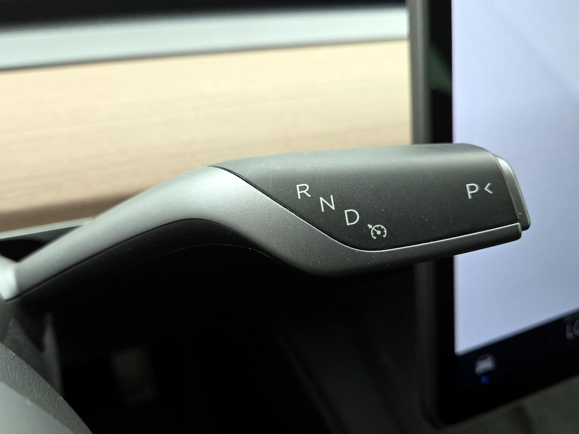 Thumbnail: 2023 Tesla Model 3 - 17