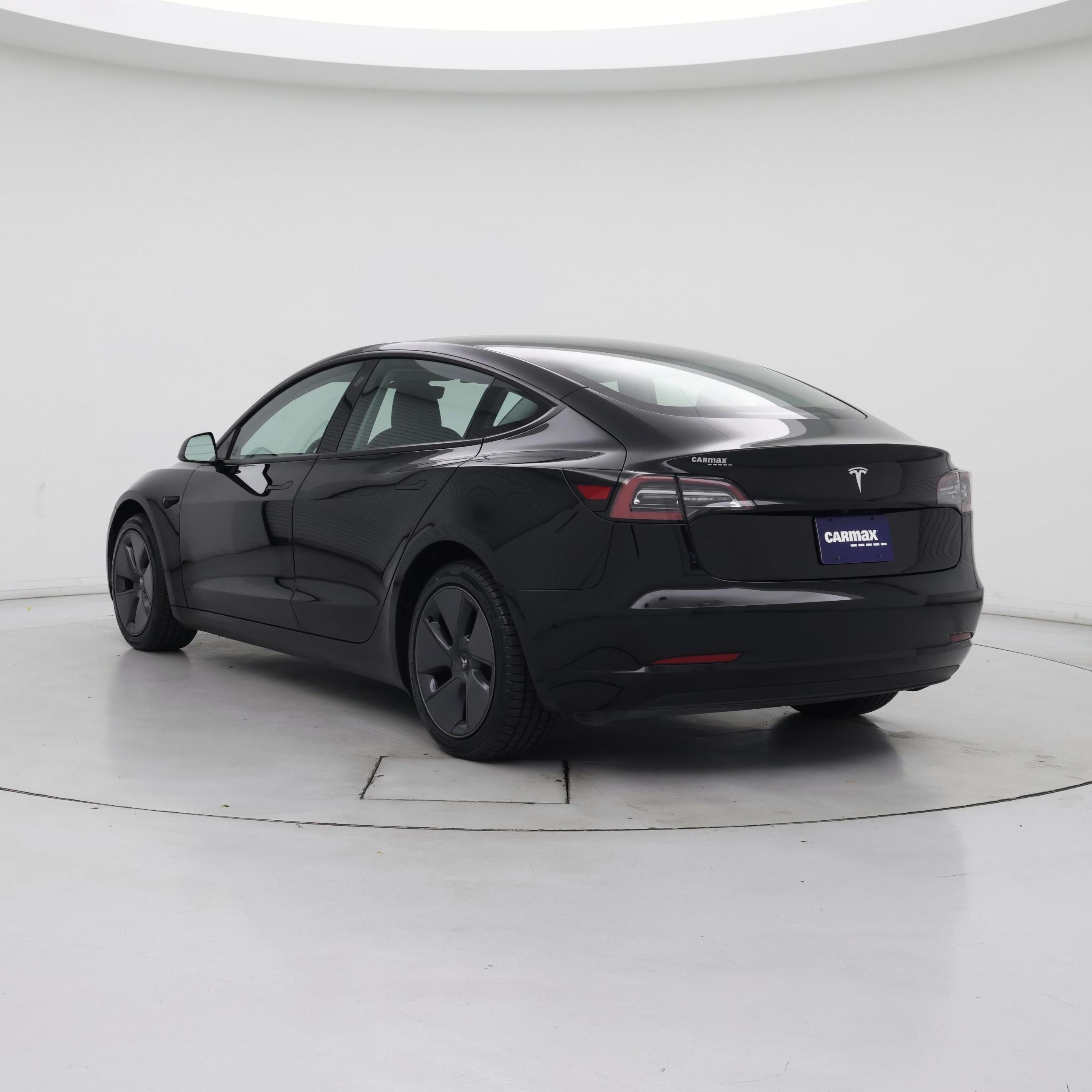 Thumbnail: 2023 Tesla Model 3 - 2