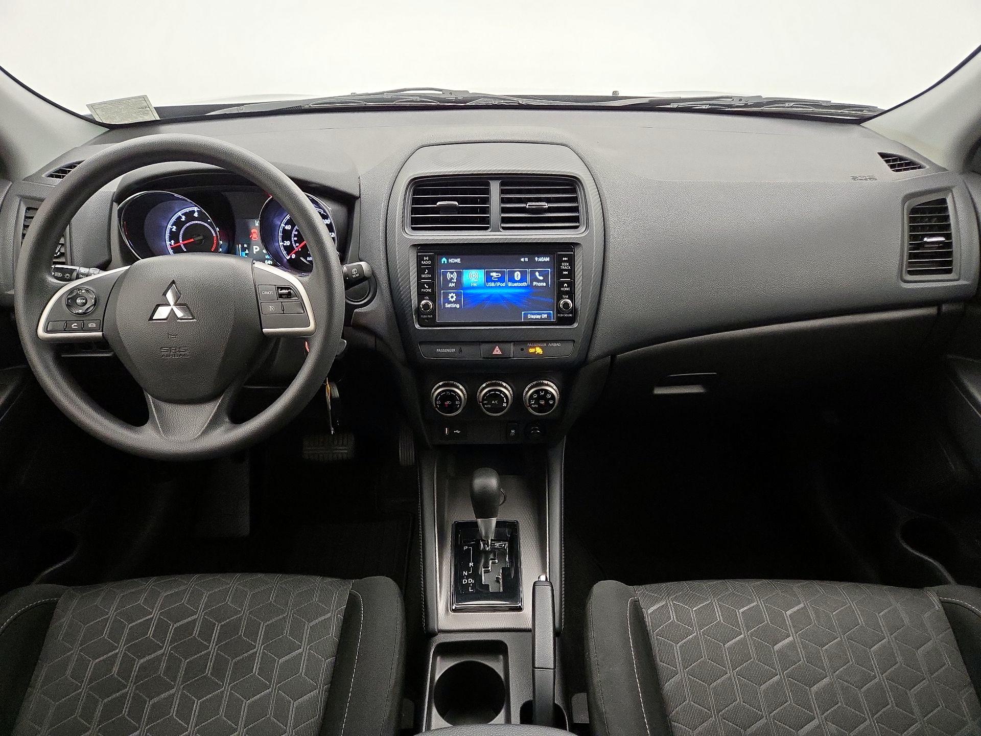 Thumbnail: 2022 Mitsubishi Outlander Sport - 9