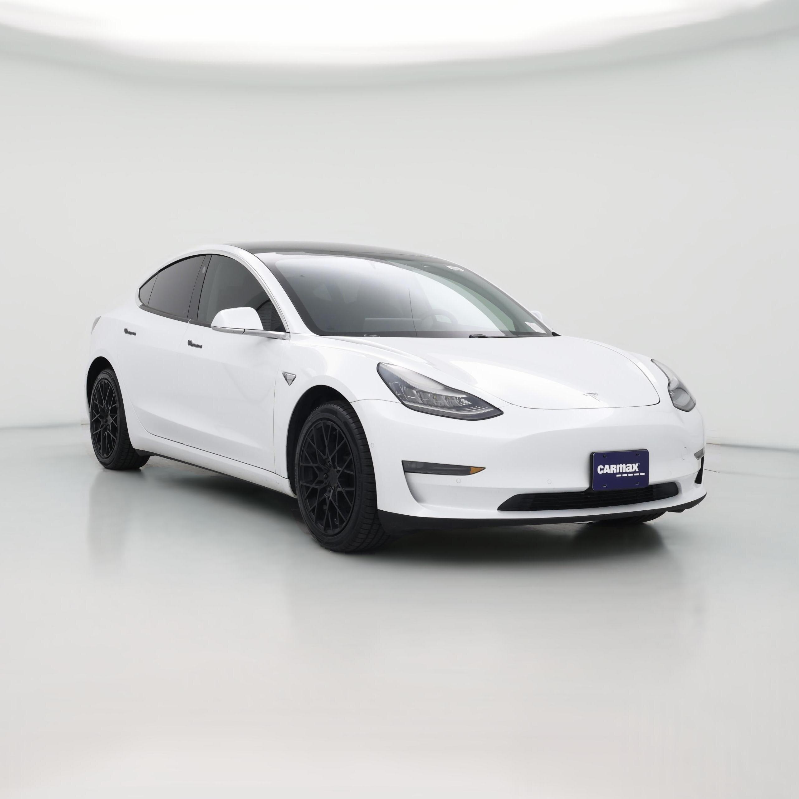 Thumbnail: 2019 Tesla Model 3 - 1