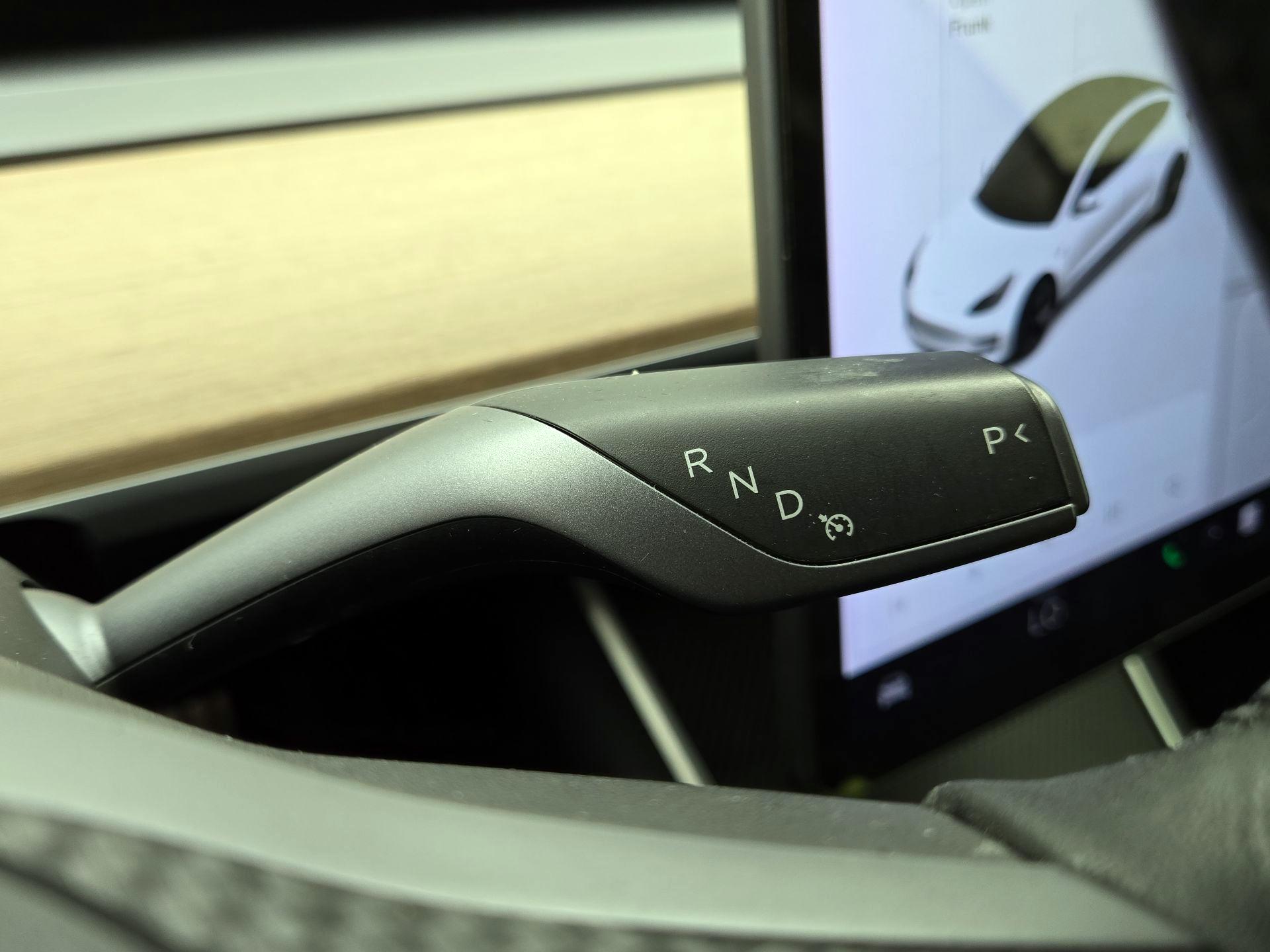Thumbnail: 2019 Tesla Model 3 - 17
