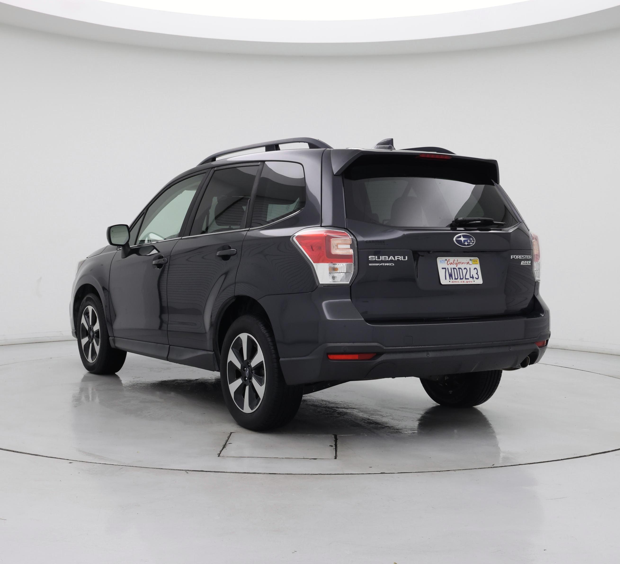 Thumbnail: 2017 Subaru Forester - 2