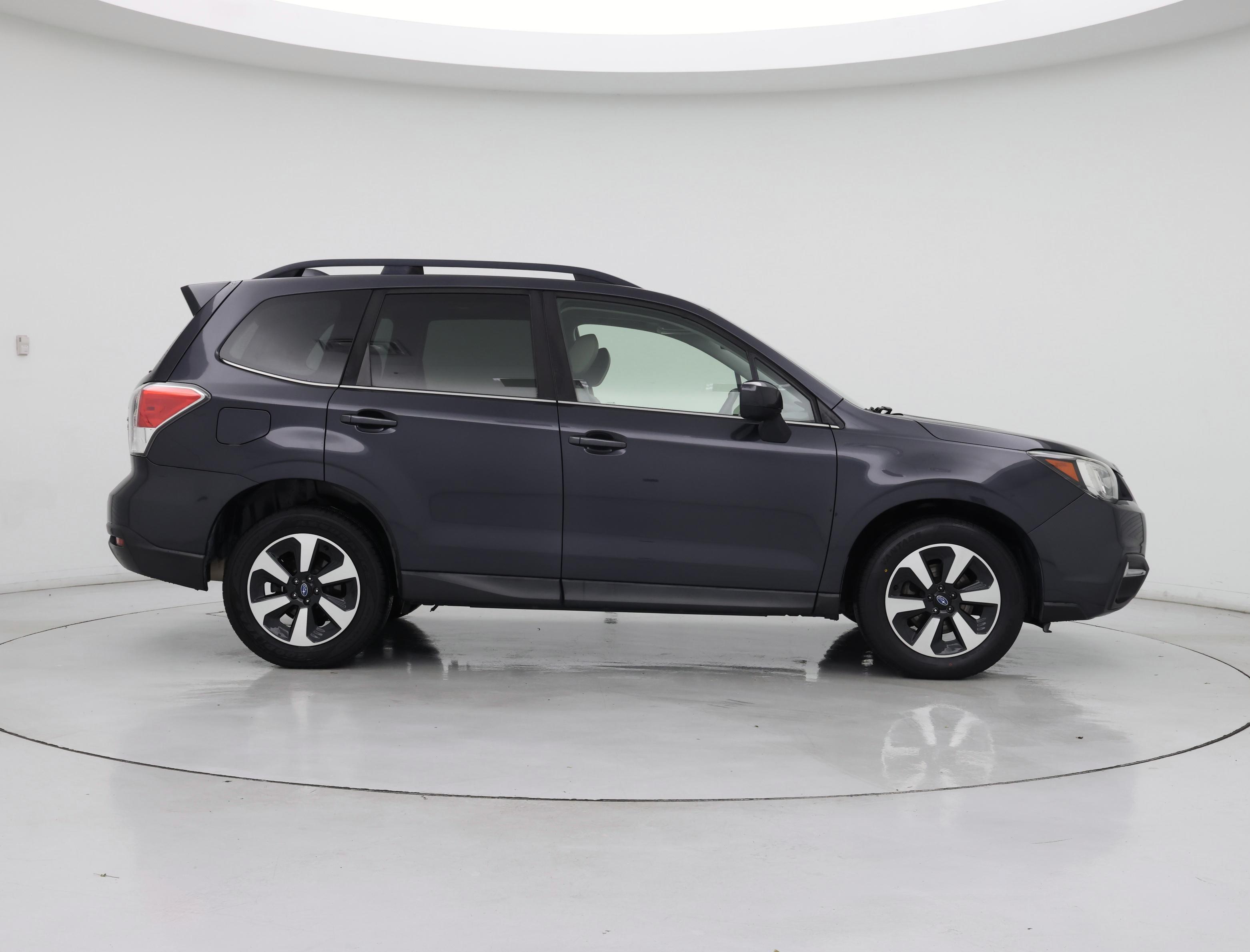 Thumbnail: 2017 Subaru Forester - 7